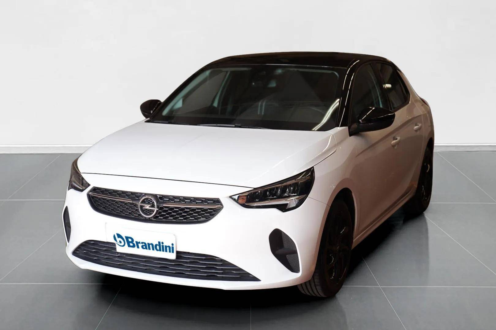 OPEL Corsa - Foto 1