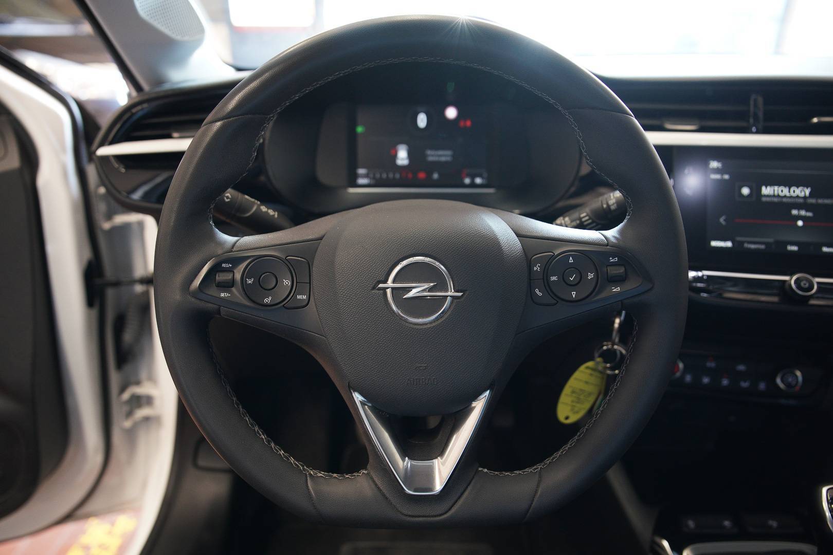 OPEL Corsa - Foto 10