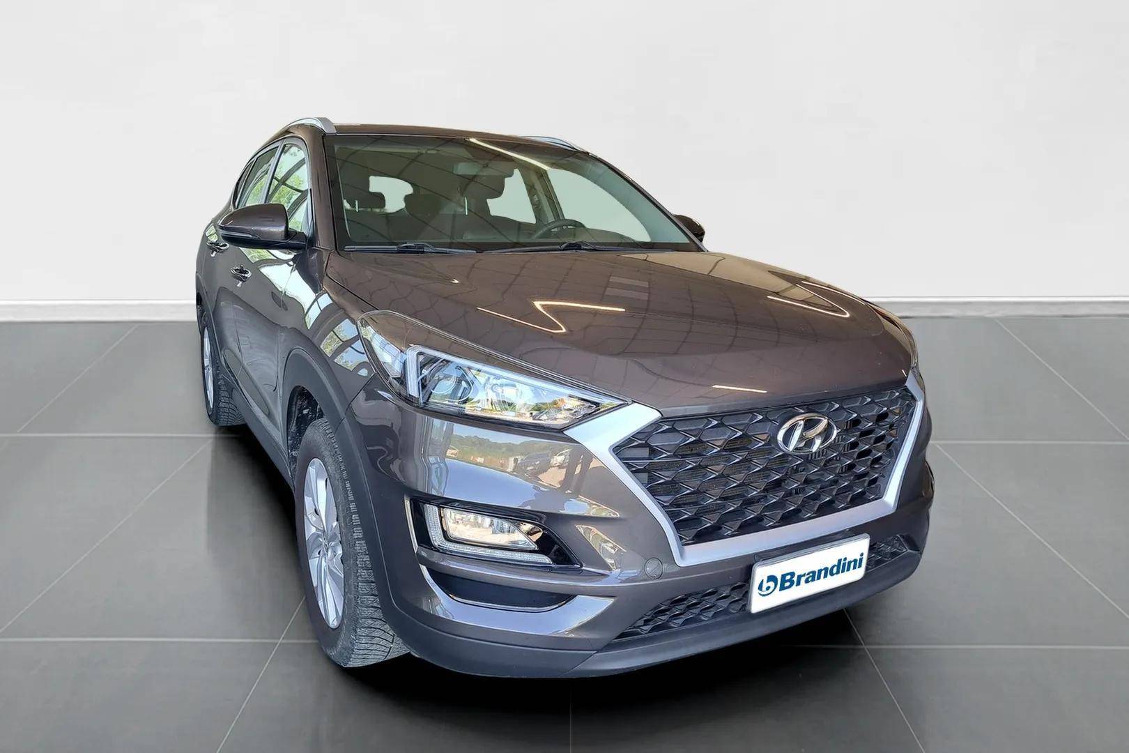 HYUNDAI Tucson - Foto 3