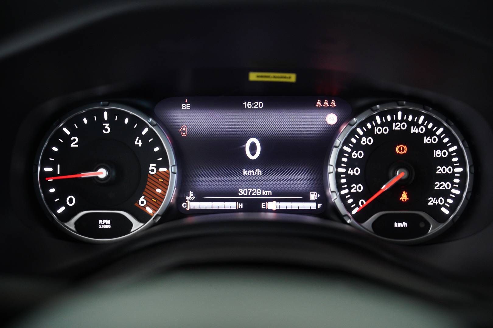 JEEP Renegade - Foto 14