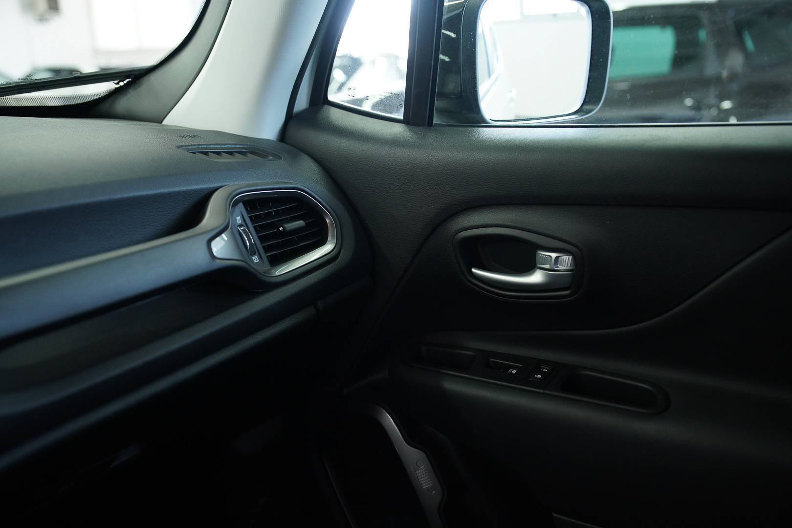 JEEP Renegade - Foto 19