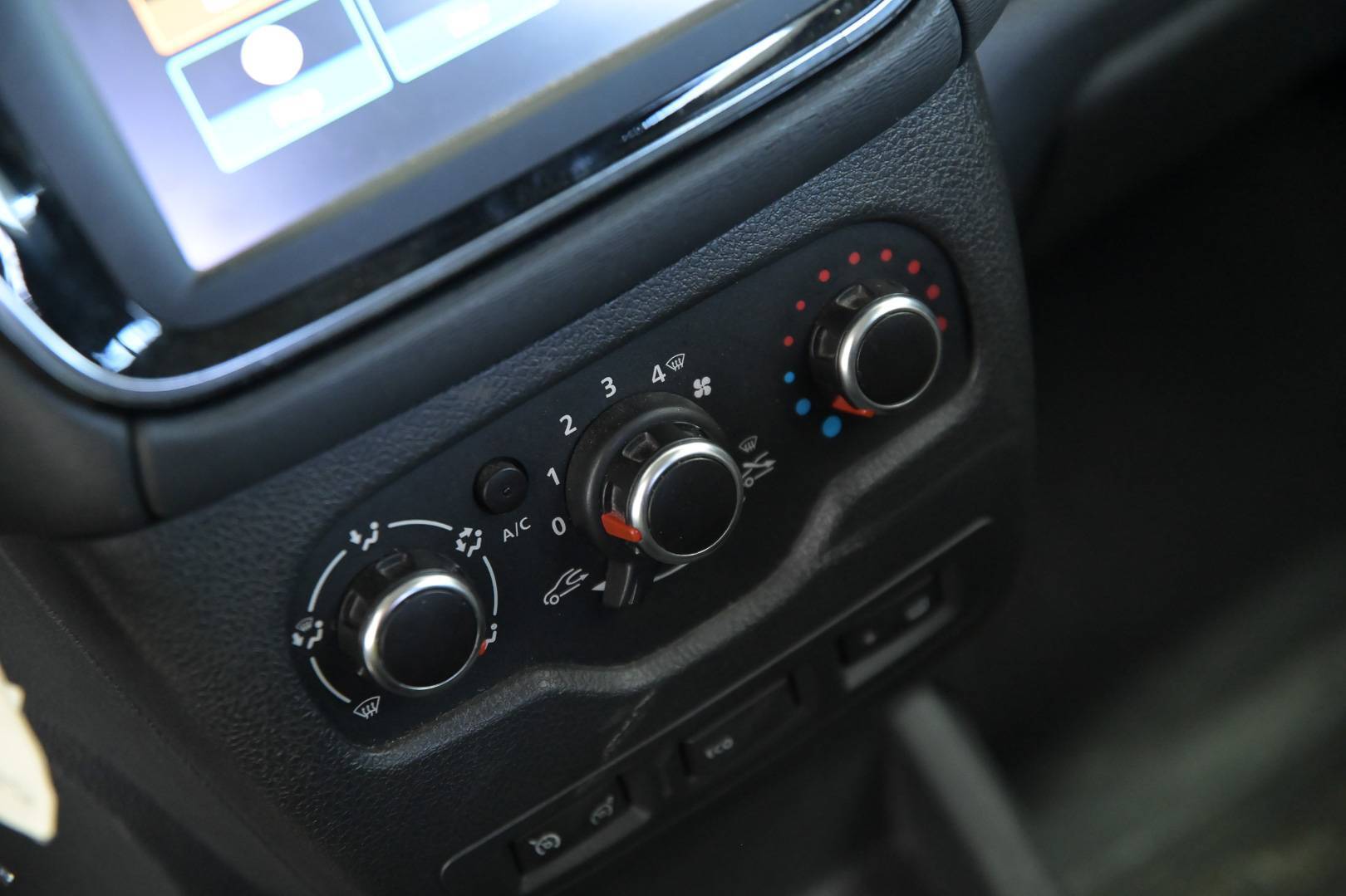 DACIA Lodgy - Foto 13