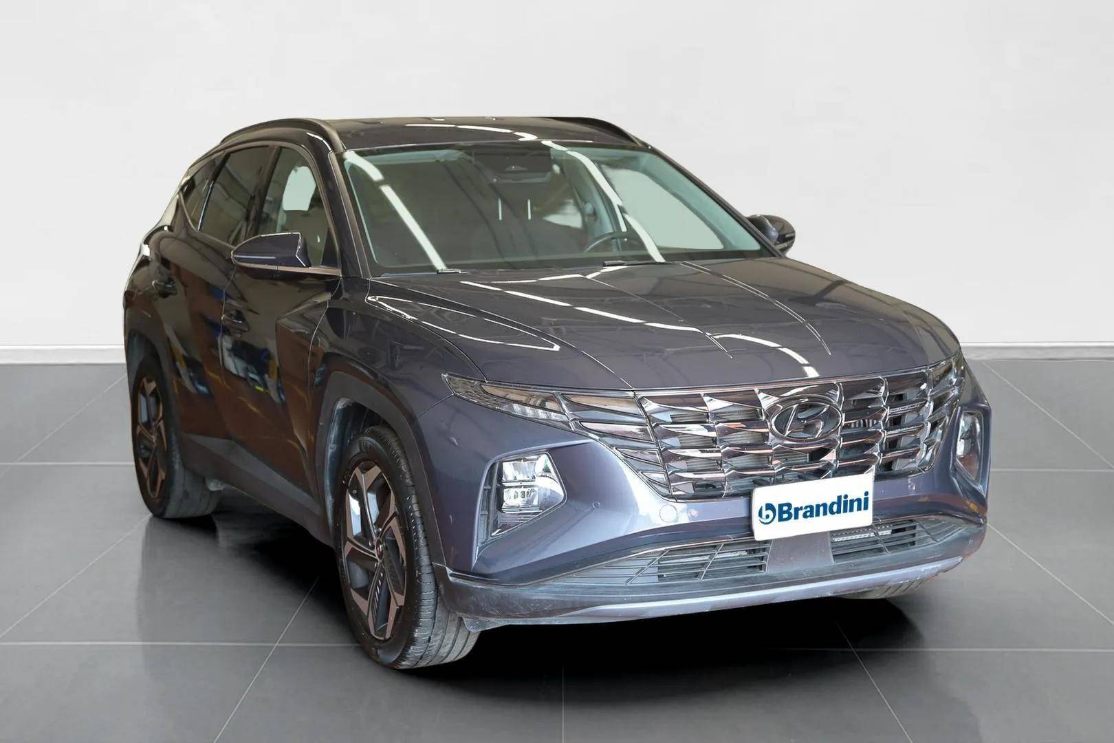 HYUNDAI Tucson - Foto 3