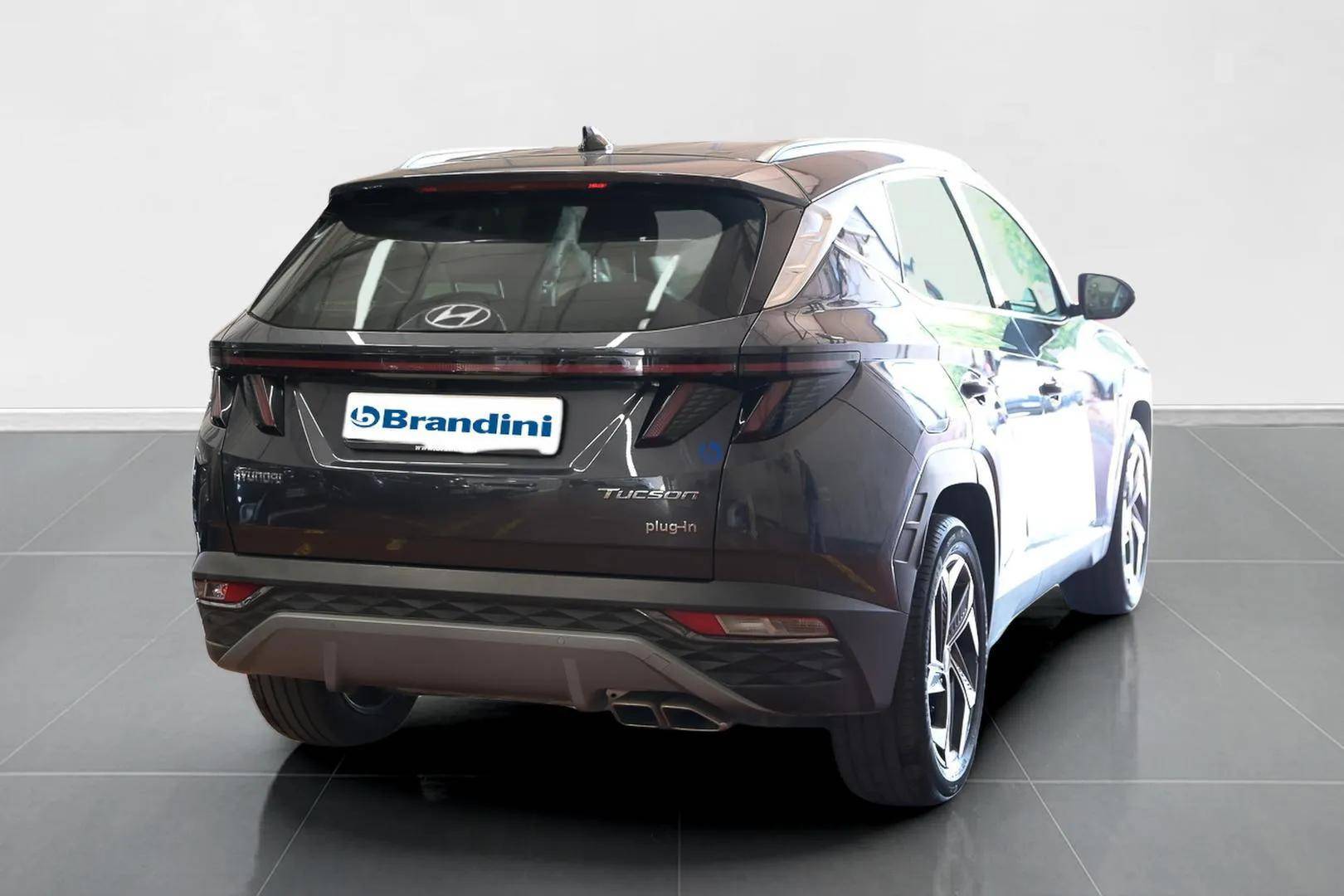 HYUNDAI Tucson - Foto 4