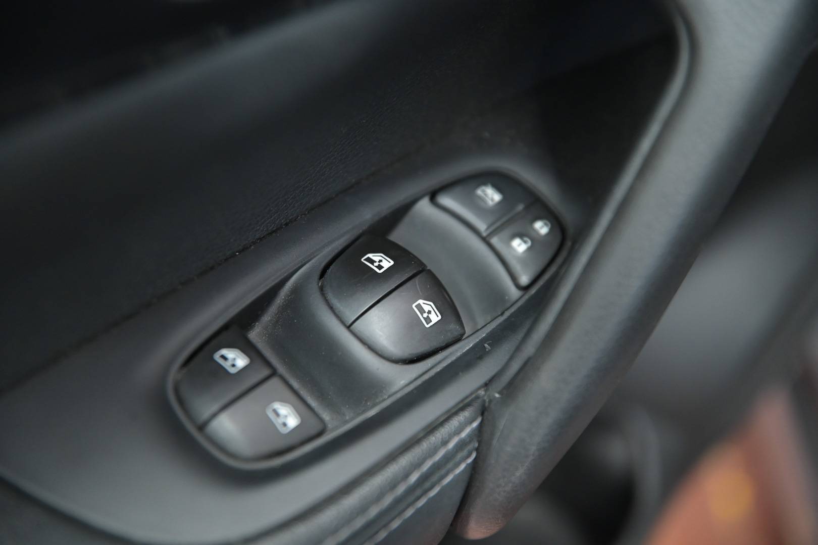 NISSAN Qashqai - Foto 10