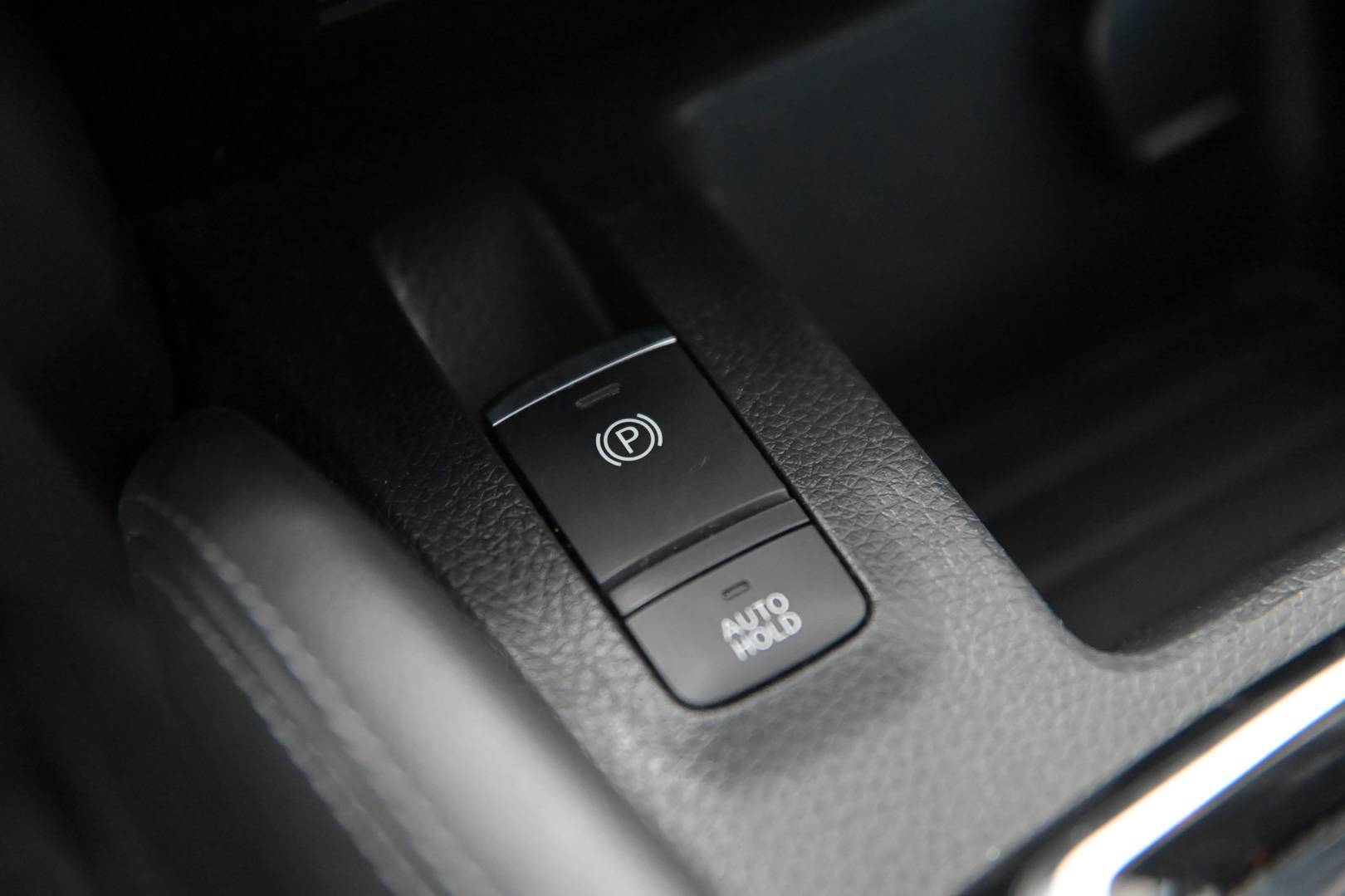 NISSAN Qashqai - Foto 22