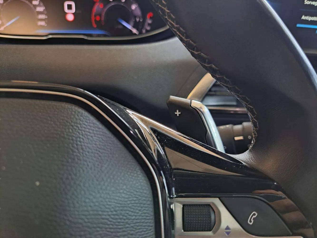 PEUGEOT 3008 - Foto 14