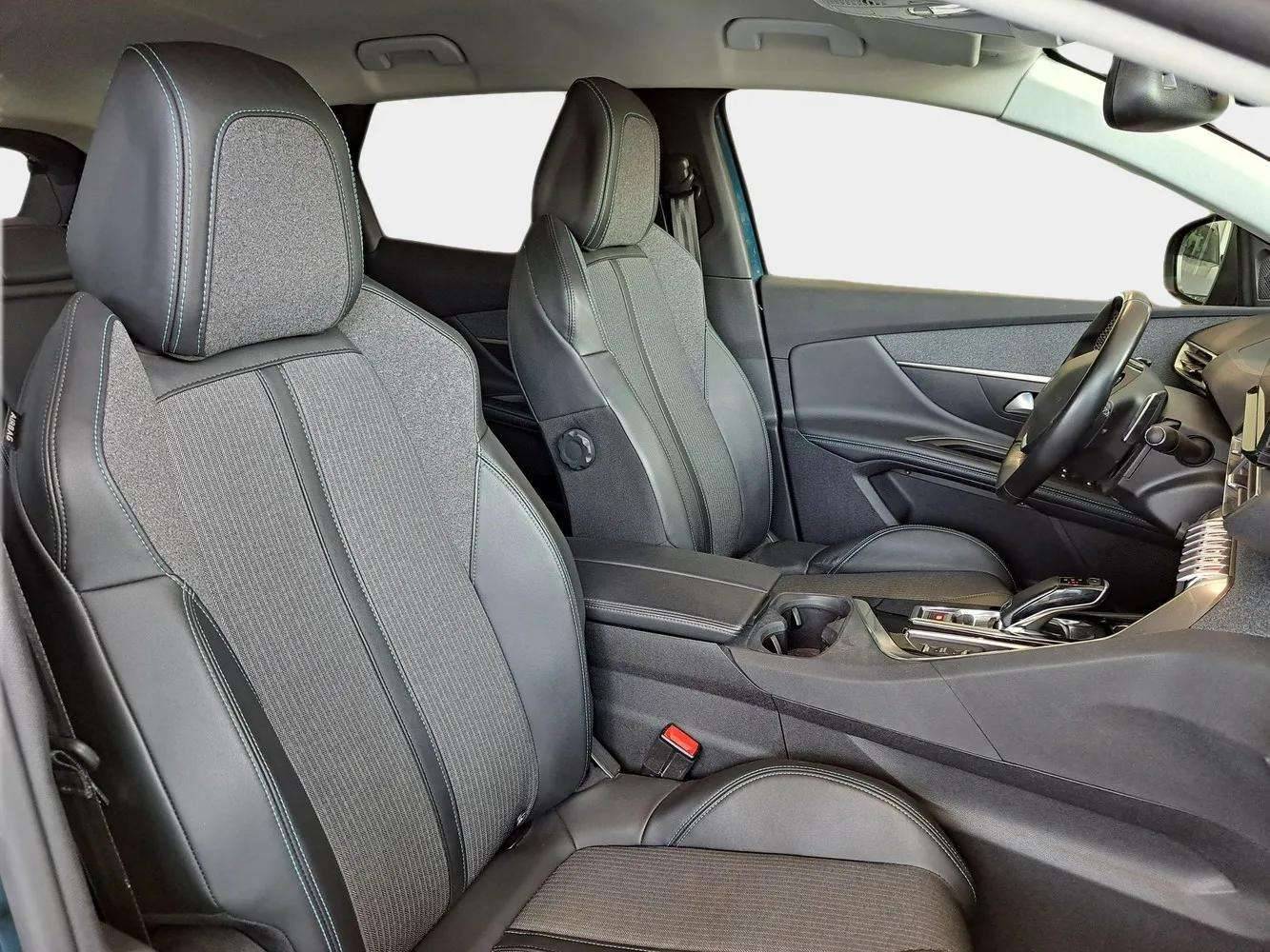 PEUGEOT 3008 - Foto 22