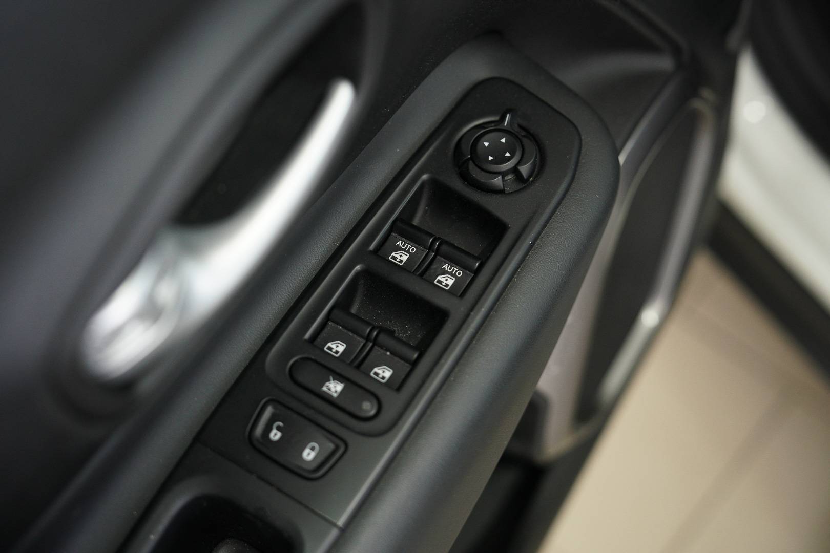 JEEP Renegade - Foto 10