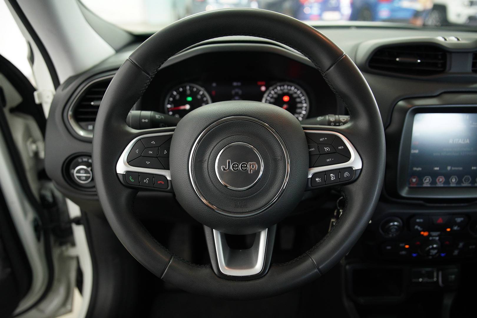 JEEP Renegade - Foto 11