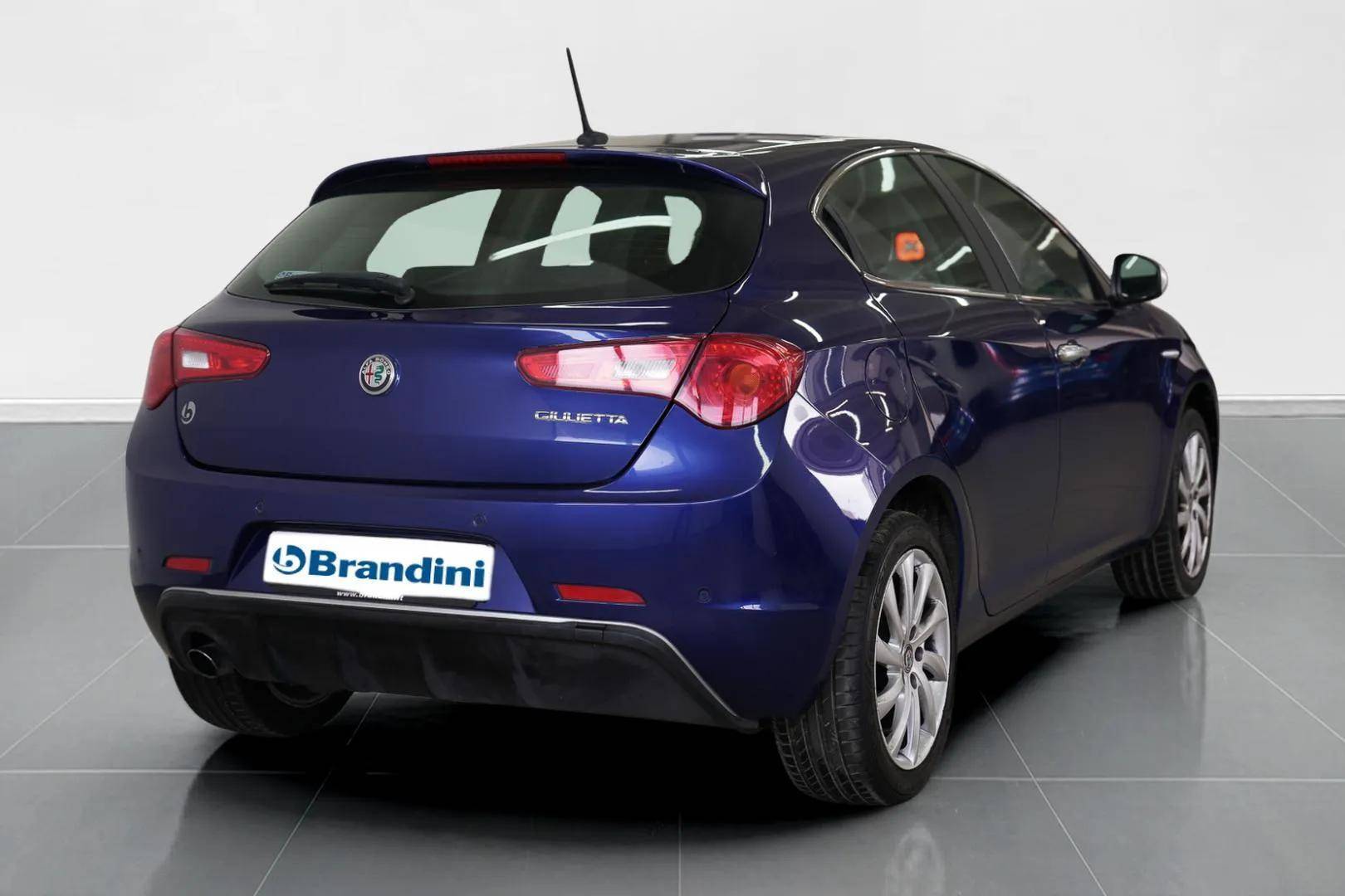 ALFA ROMEO Giulietta - Foto 8
