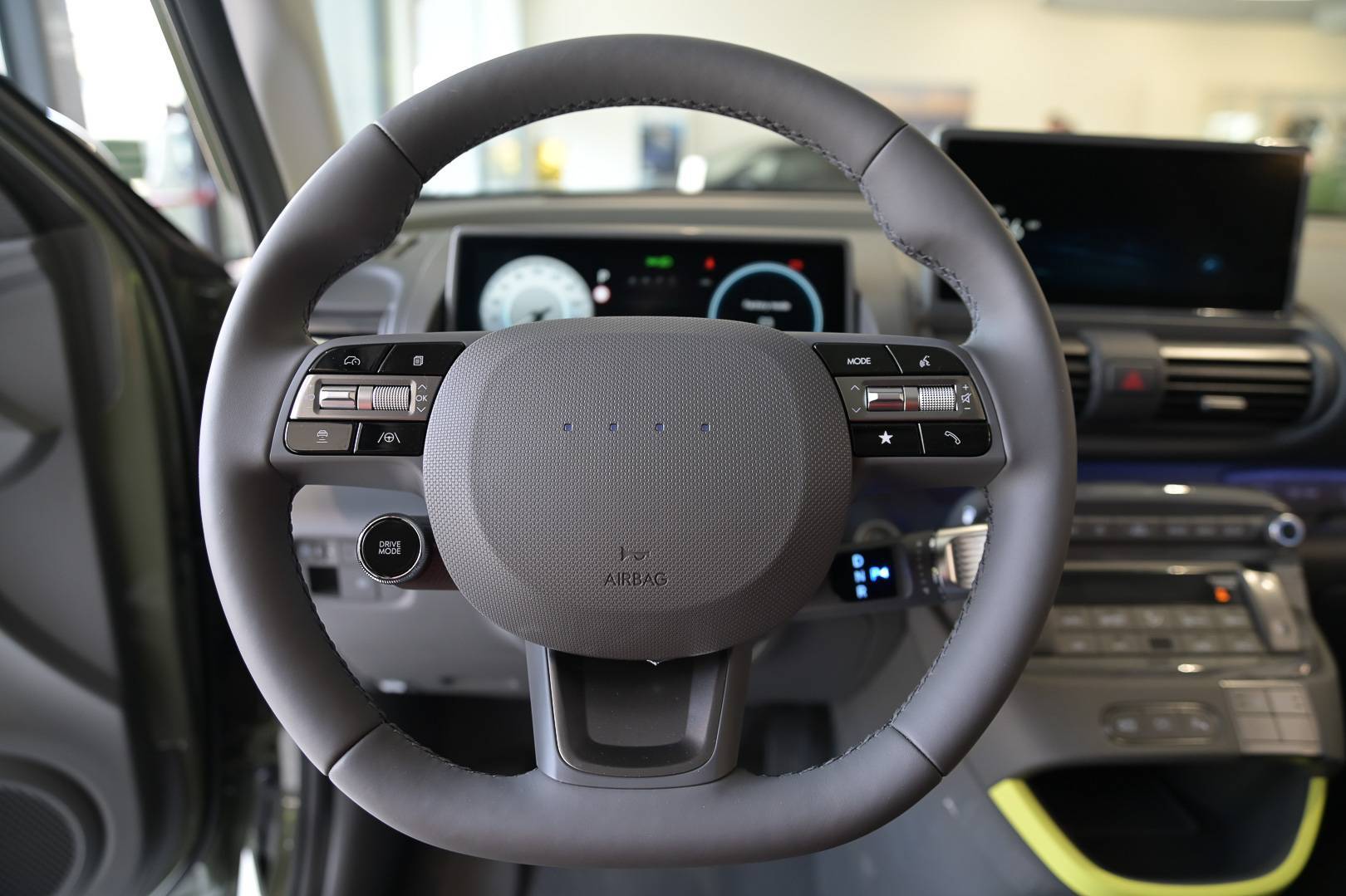 HYUNDAI Inster - Foto 18