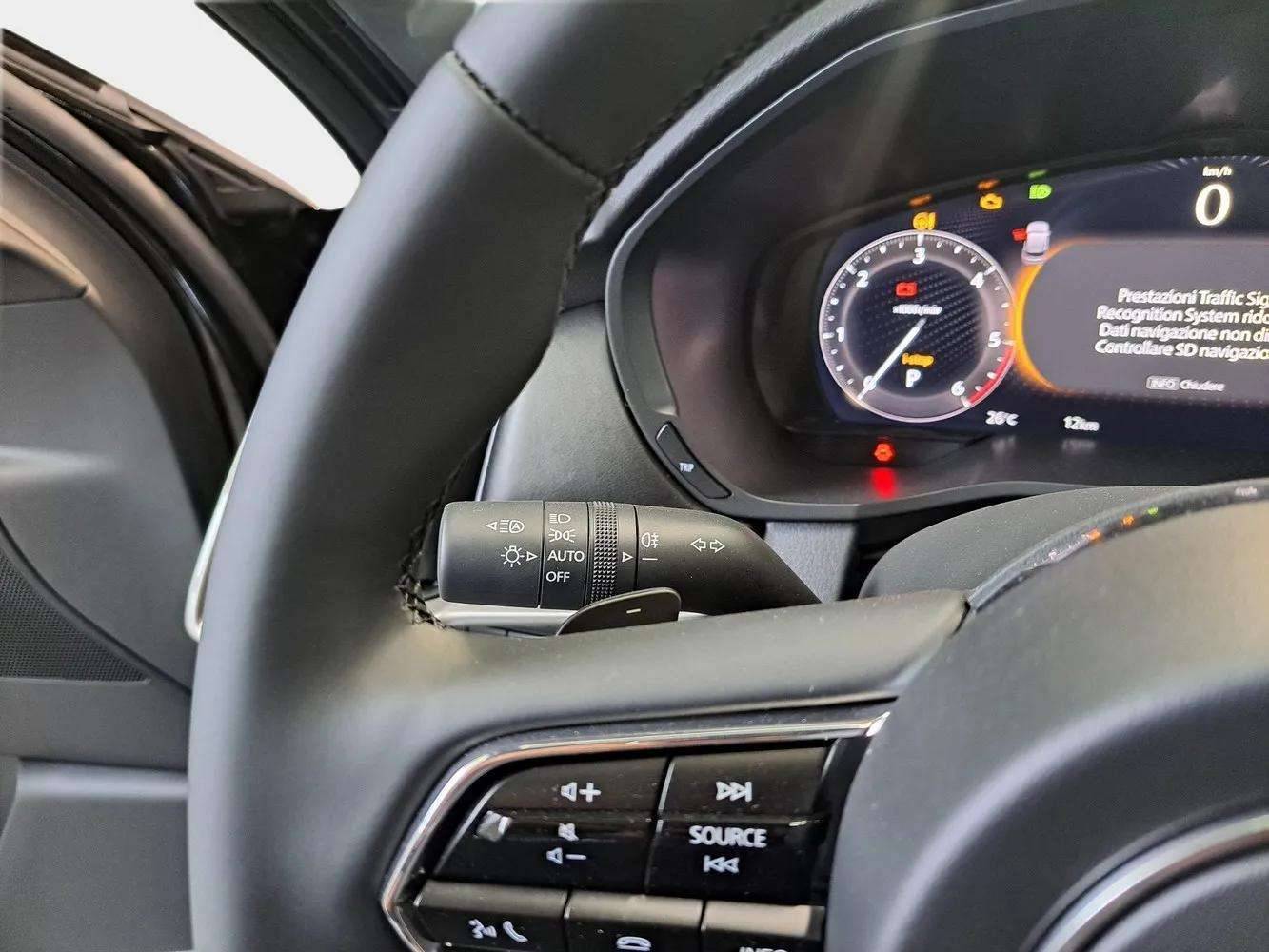 MAZDA CX-60 - Foto 17