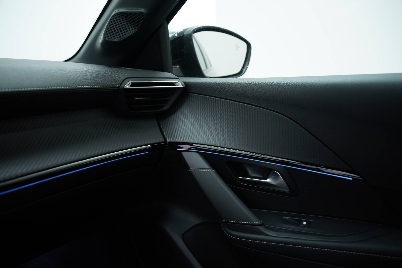 PEUGEOT 208 - Foto 21