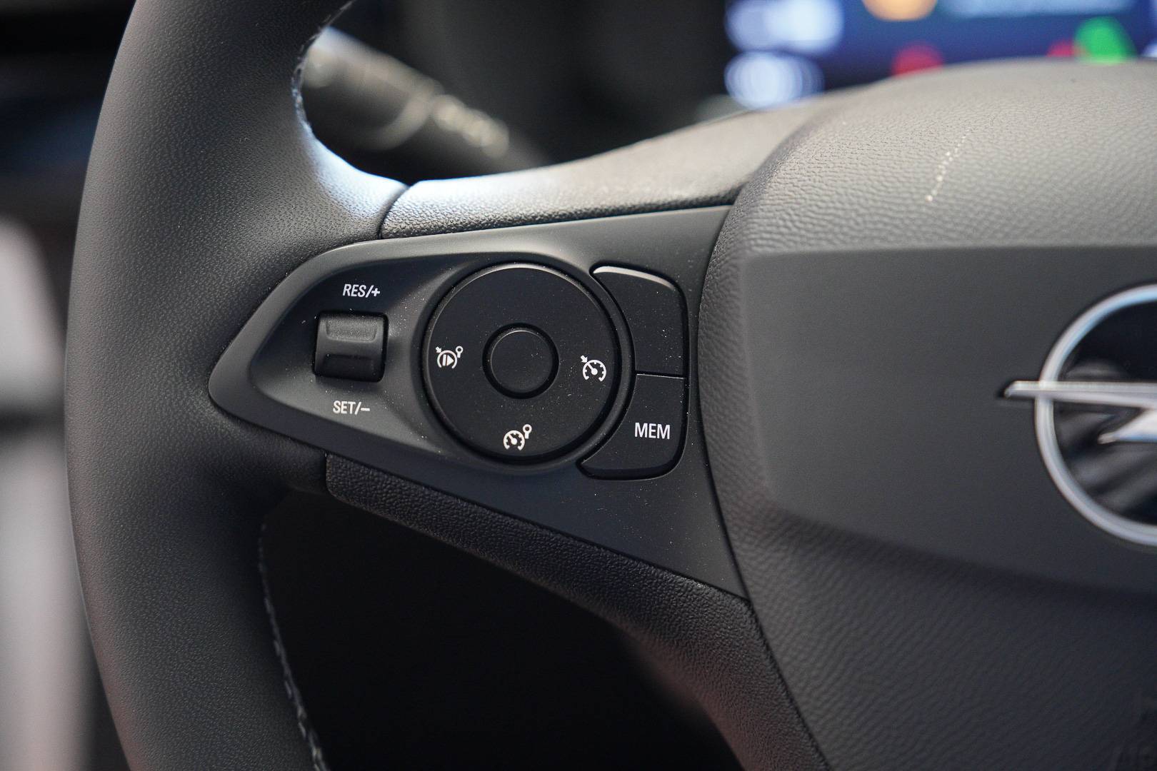 OPEL Corsa - Foto 11
