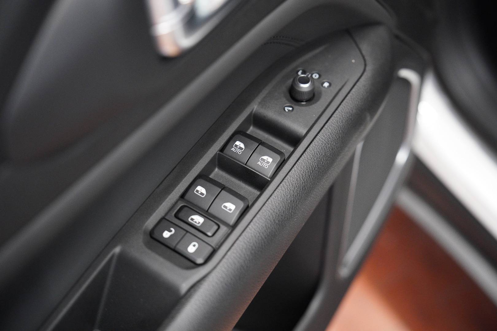 JEEP Compass - Foto 9