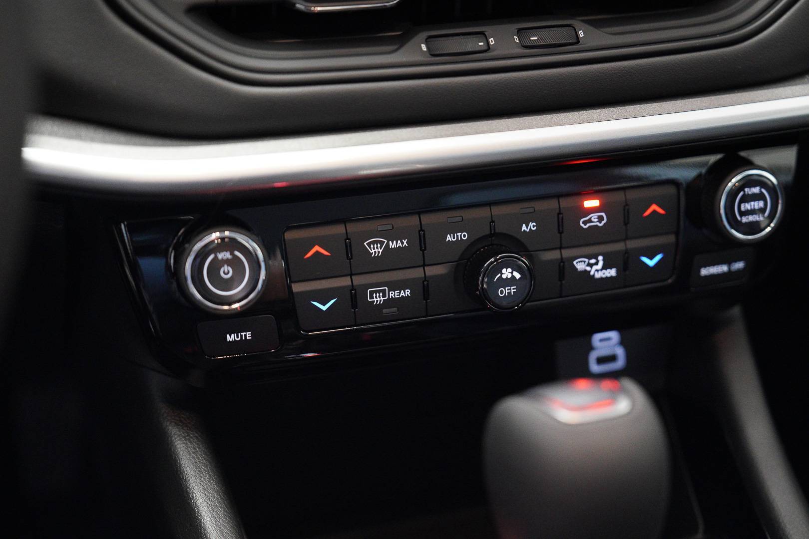 JEEP Compass - Foto 16