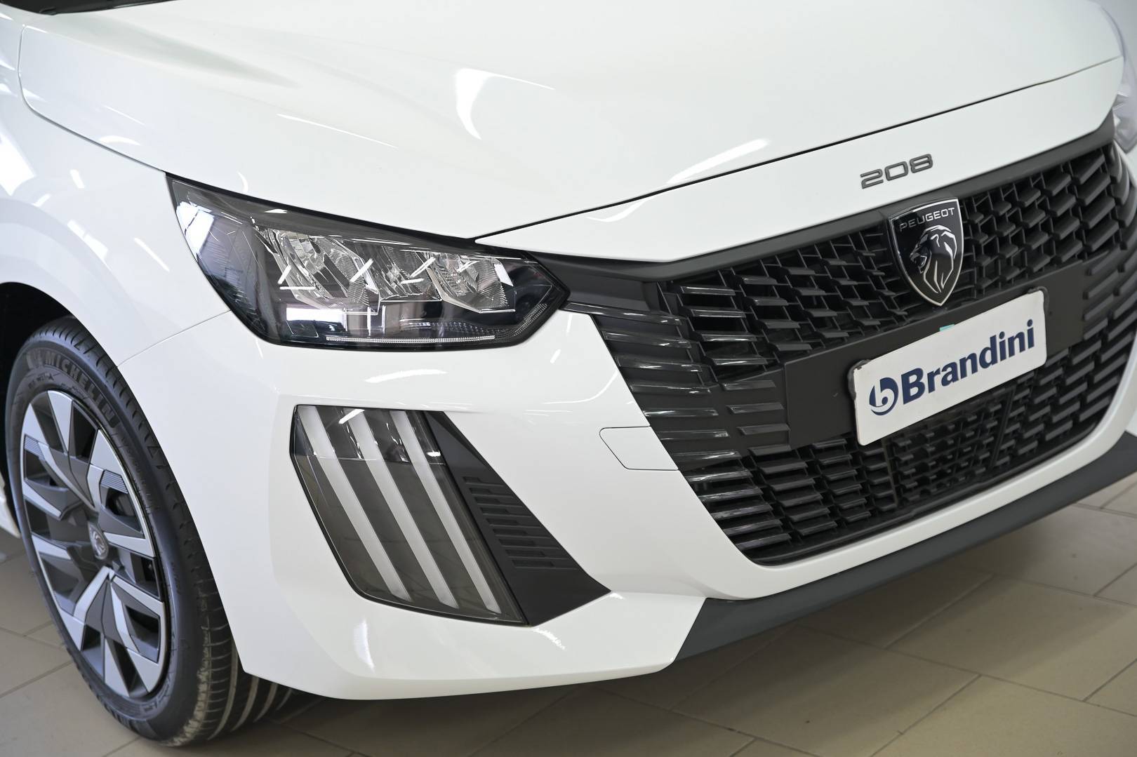 PEUGEOT 208 - Foto 9