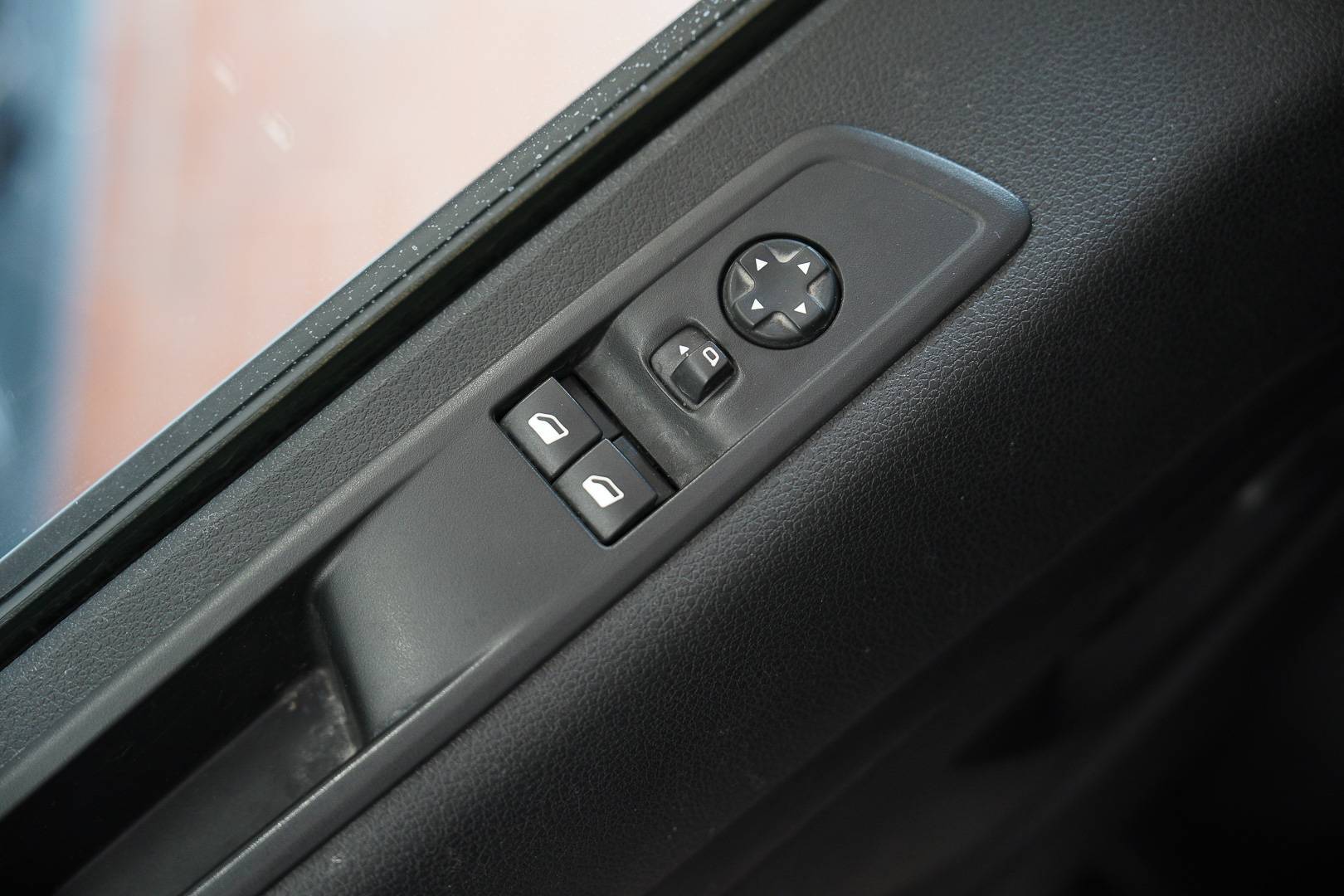 PEUGEOT Expert - Foto 10