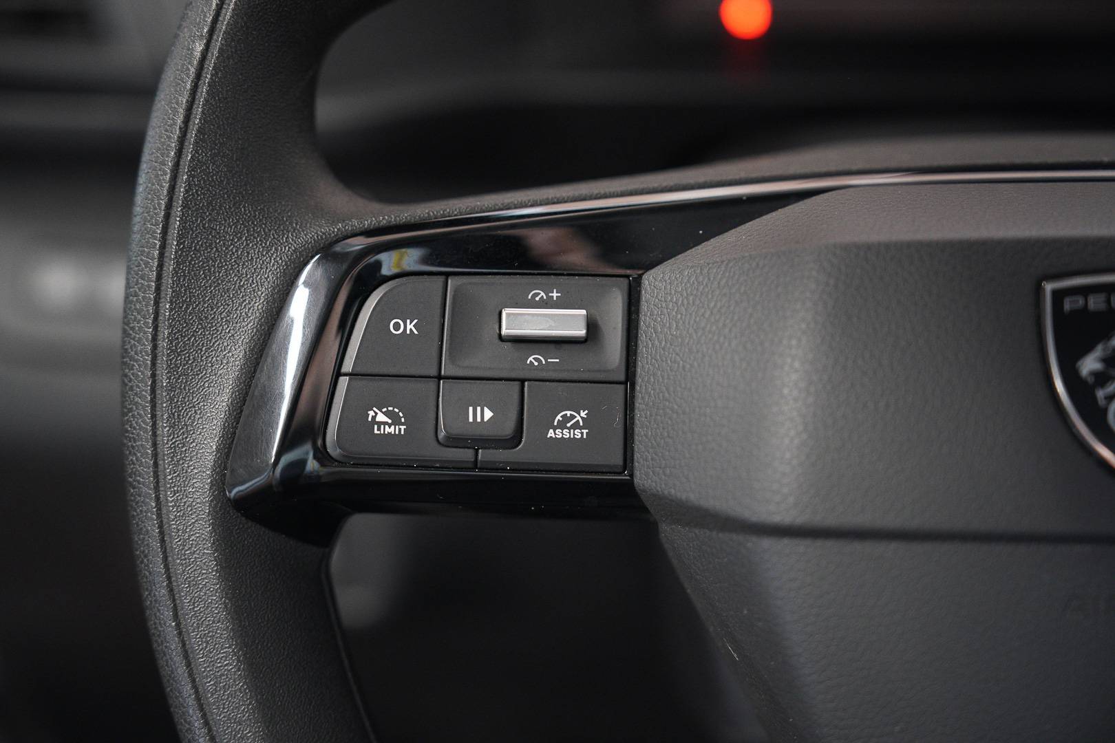 PEUGEOT Expert - Foto 12