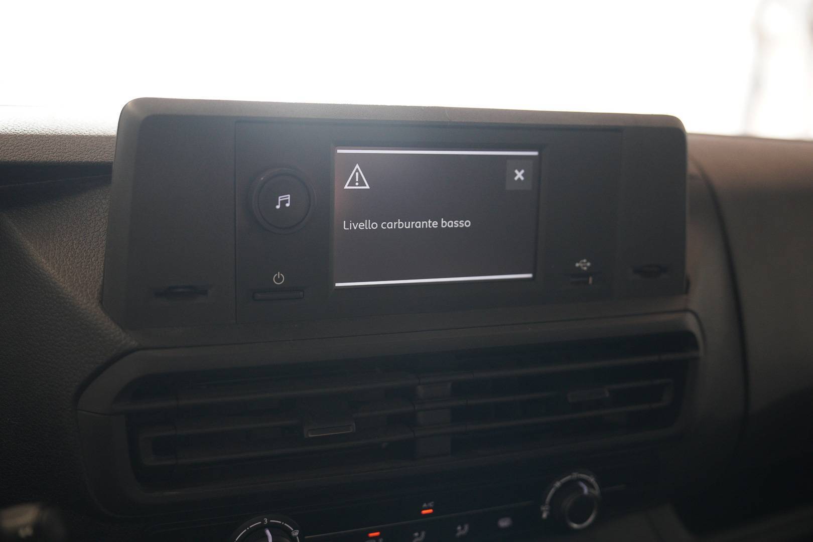 PEUGEOT Expert - Foto 15