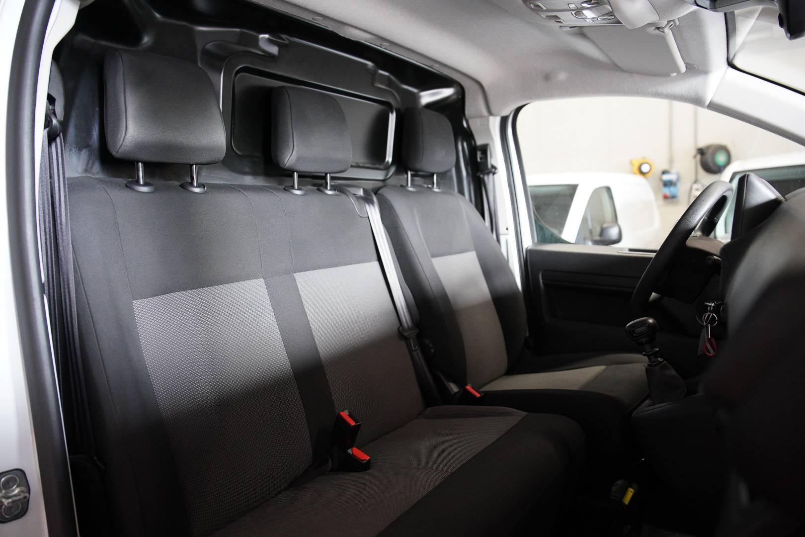 PEUGEOT Expert - Foto 19