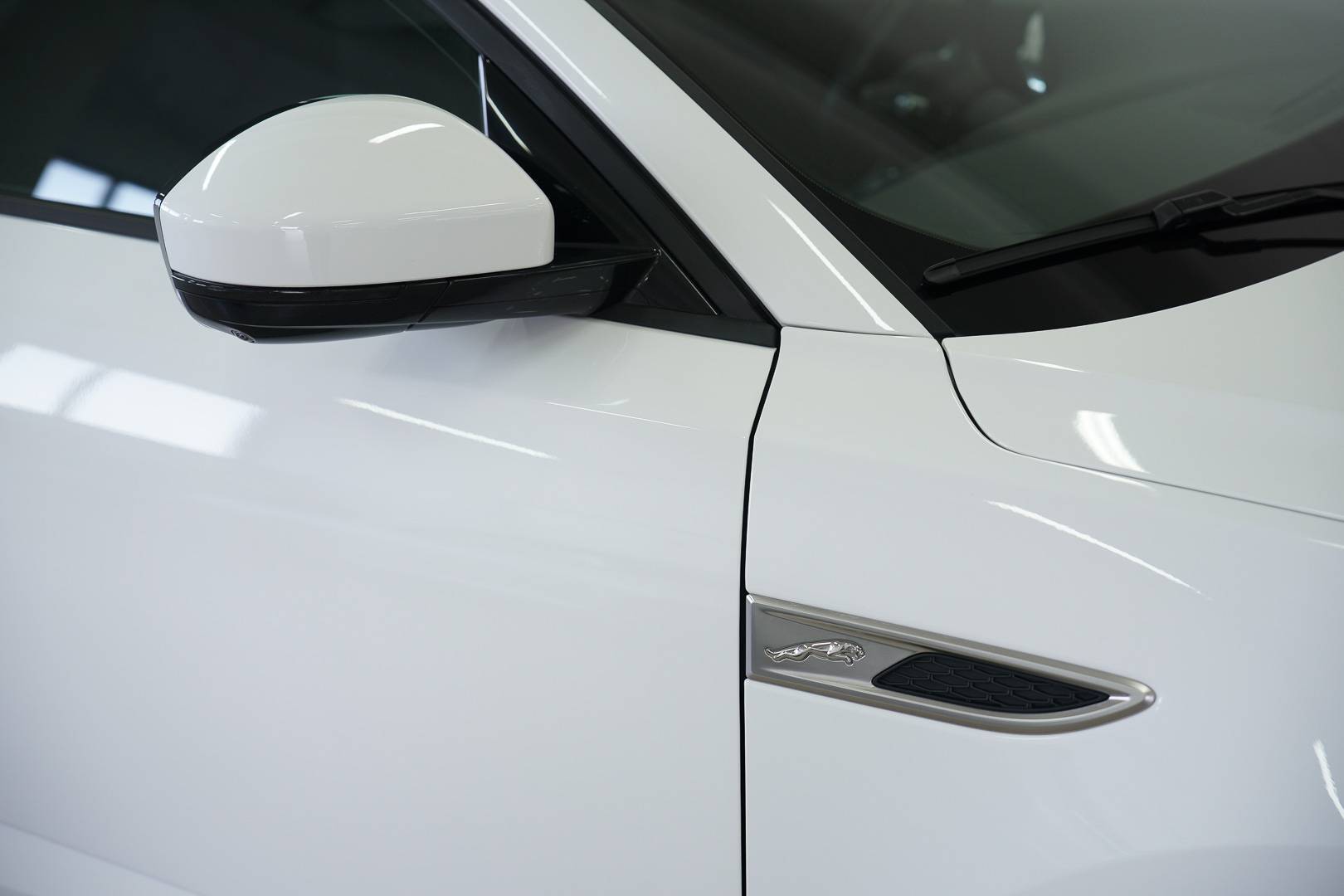 Auto Venduta - JAGUAR E-Pace E-Pace 2.0d i4 R-Dynamic fwd 163cv usata in pronta consegna - Brandini