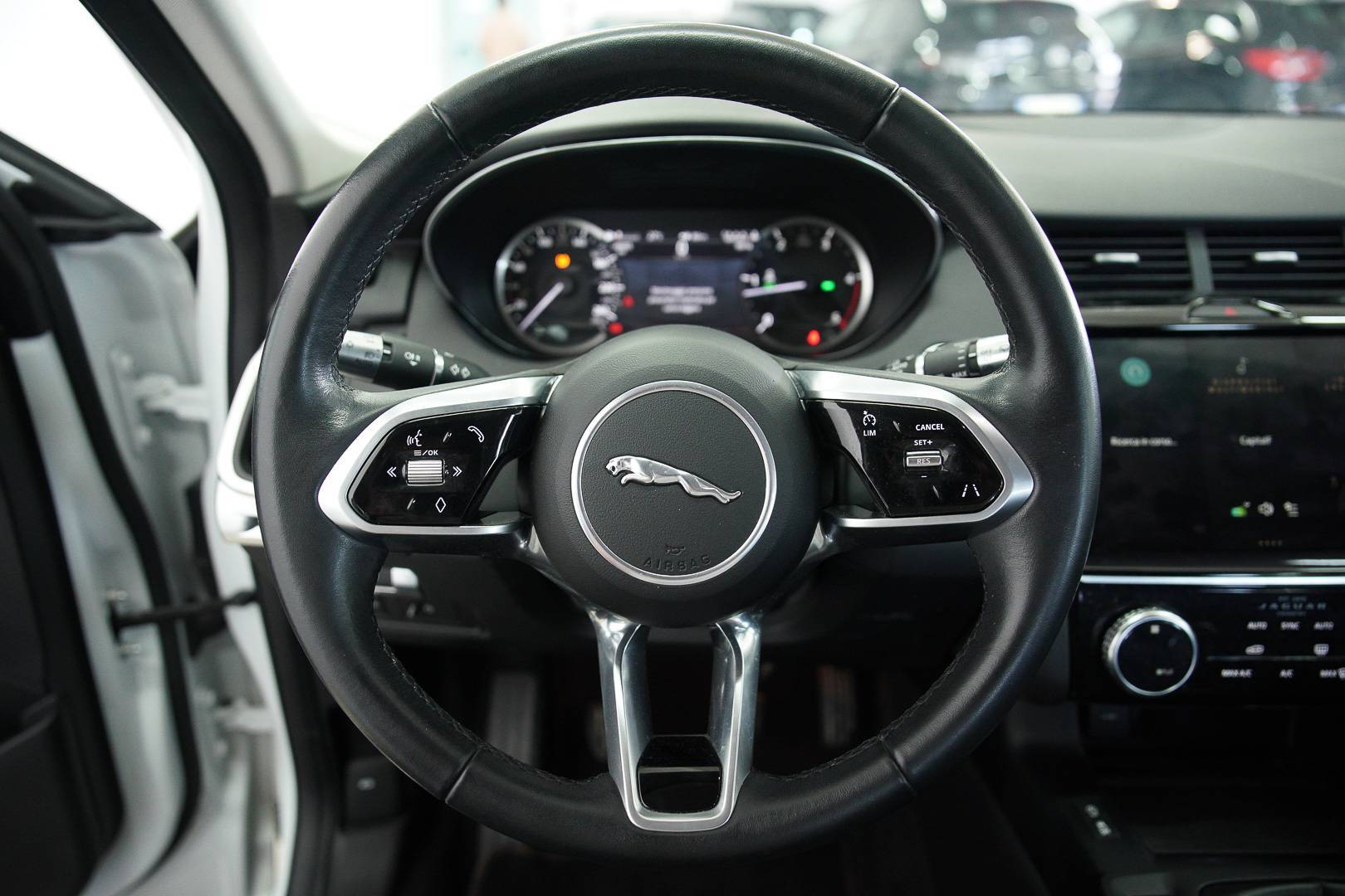 Auto Venduta - JAGUAR E-Pace E-Pace 2.0d i4 R-Dynamic fwd 163cv usata in pronta consegna - Brandini