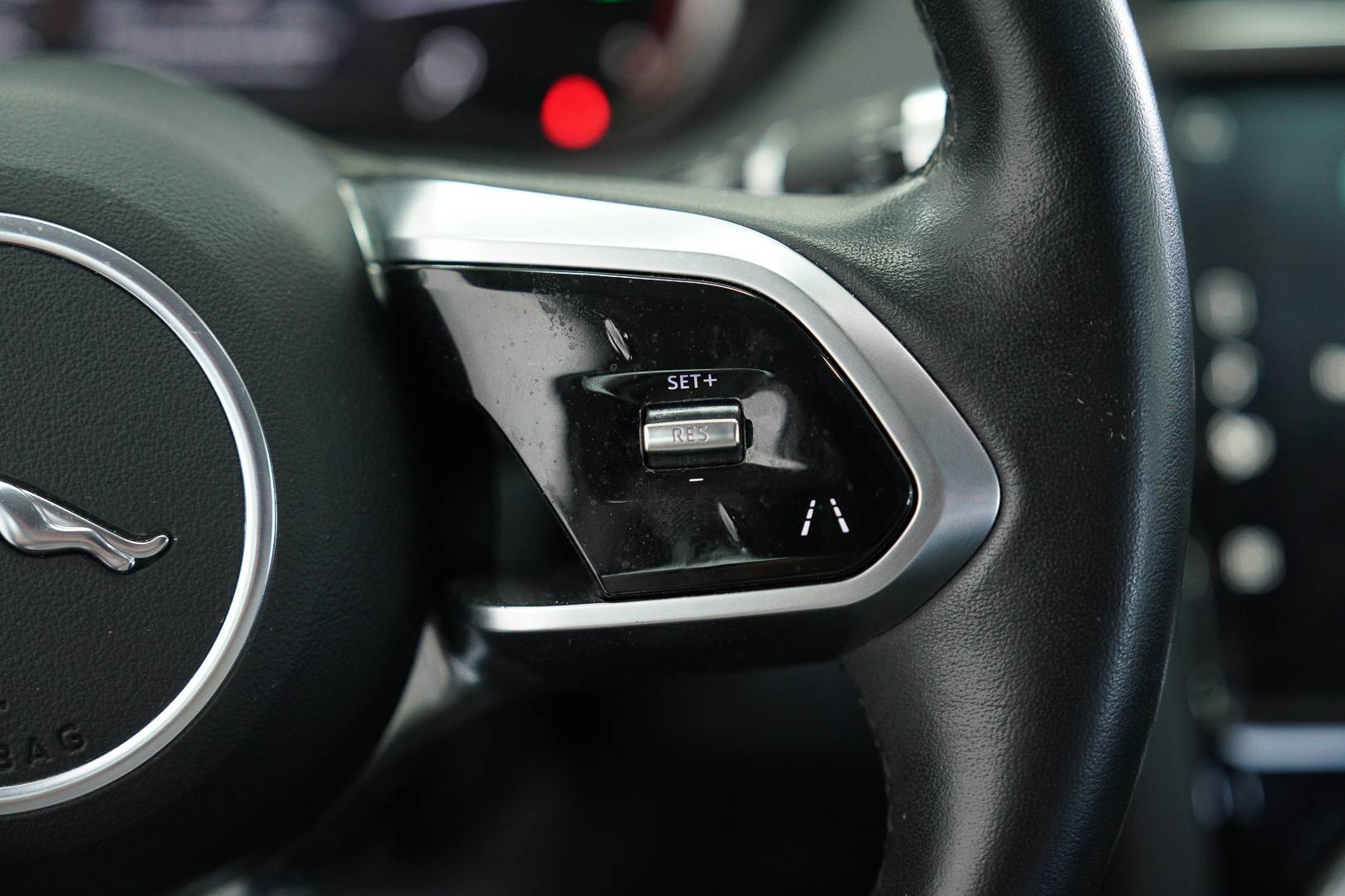 Auto Venduta - JAGUAR E-Pace E-Pace 2.0d i4 R-Dynamic fwd 163cv usata in pronta consegna - Brandini