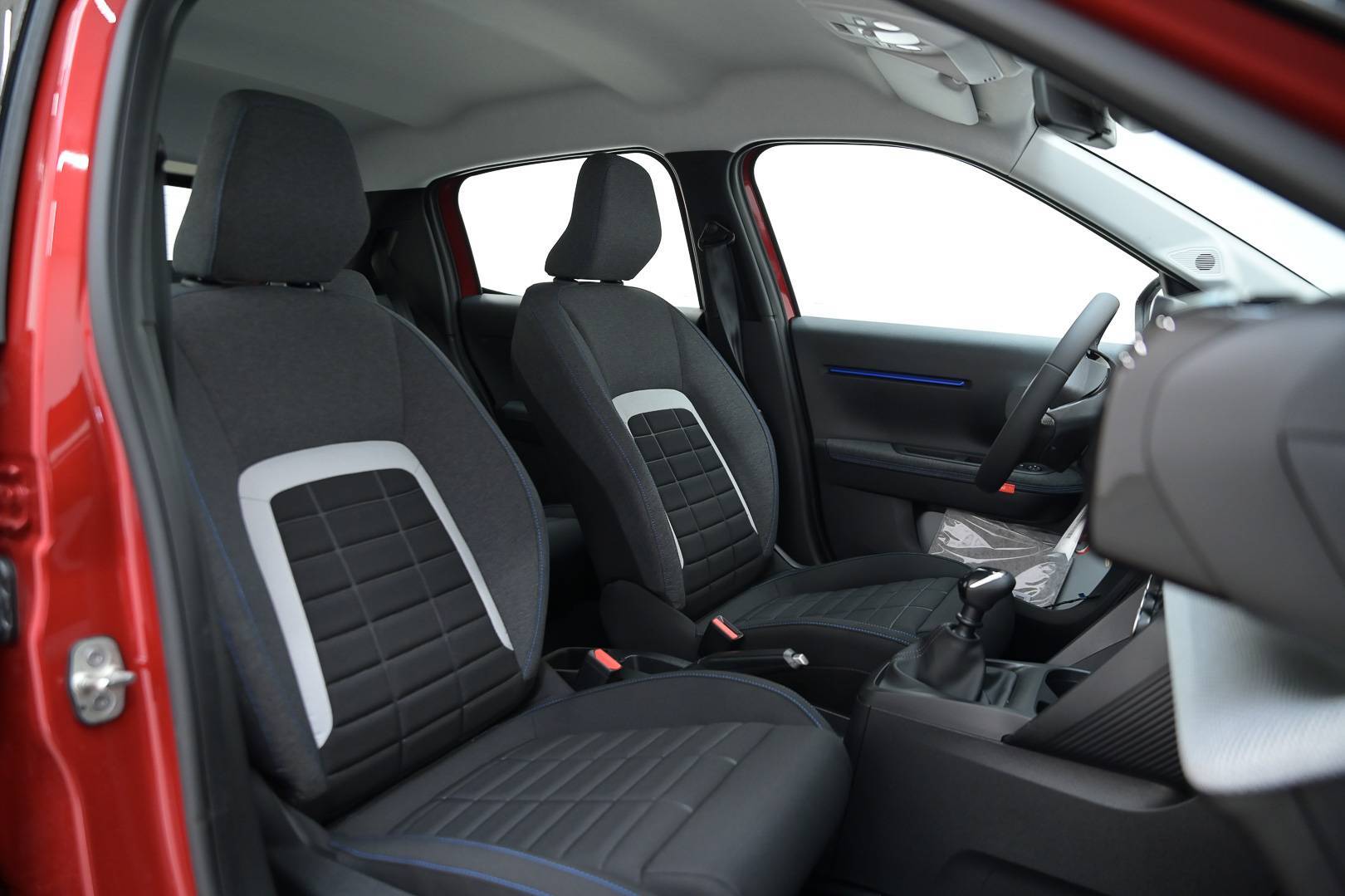 Auto Venduta - CITROEN NUOVA C3 C3 1.2 puretech turbo Plus 100cv s&s usata in pronta consegna - Brandini