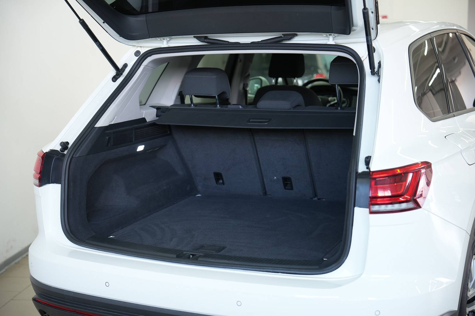 VOLKSWAGEN Touareg Touareg 3.0 V6 tdi Style 231cv tiptronic usata in pronta consegna - Brandini