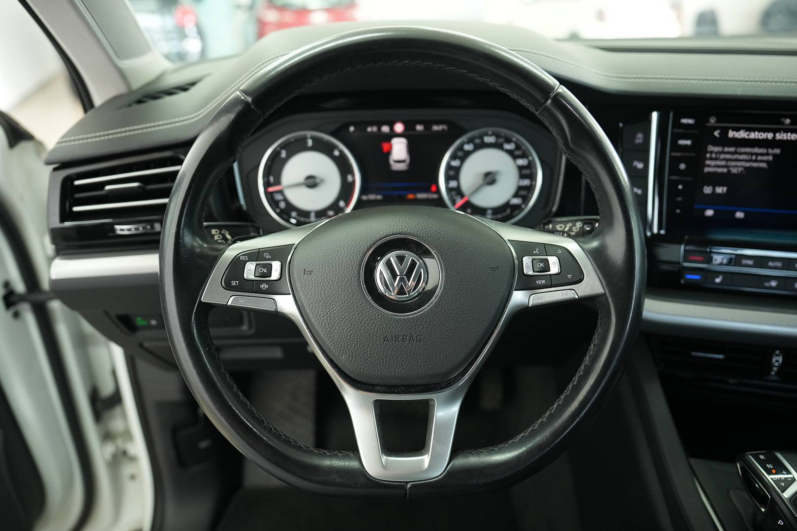 VOLKSWAGEN Touareg Touareg 3.0 V6 tdi Style 231cv tiptronic usata in pronta consegna - Brandini