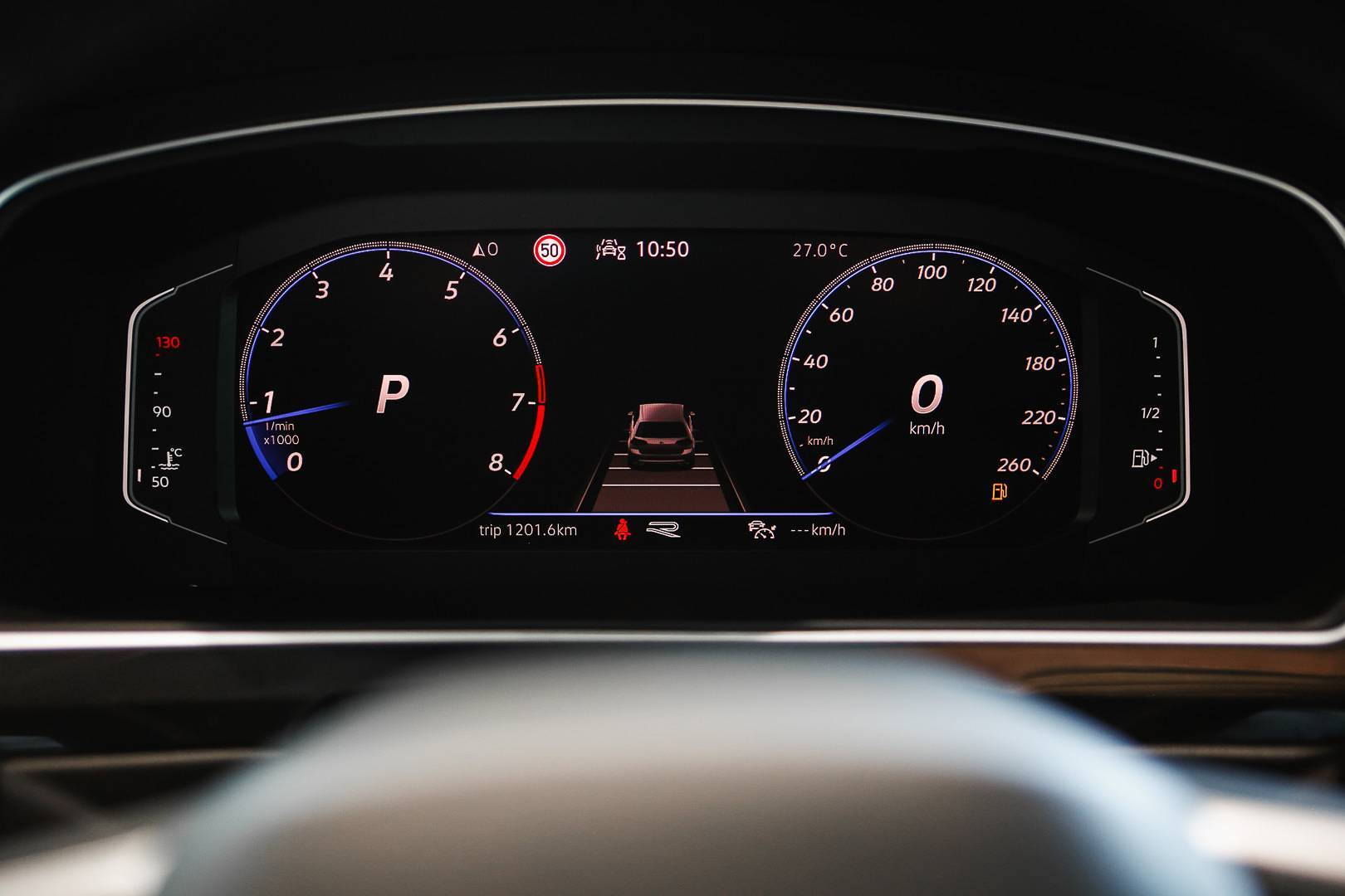 VOLKSWAGEN Tiguan - Foto 18