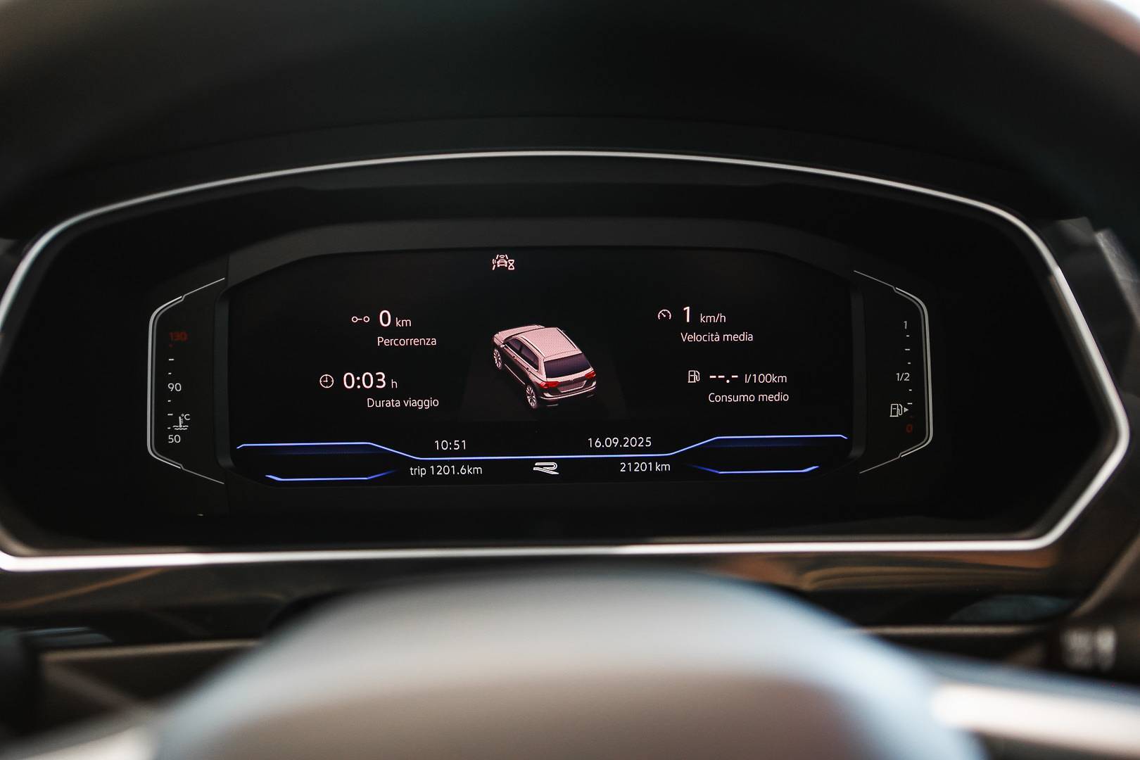 VOLKSWAGEN Tiguan - Foto 20