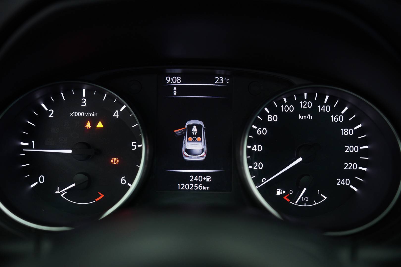 NISSAN Qashqai - Foto 14