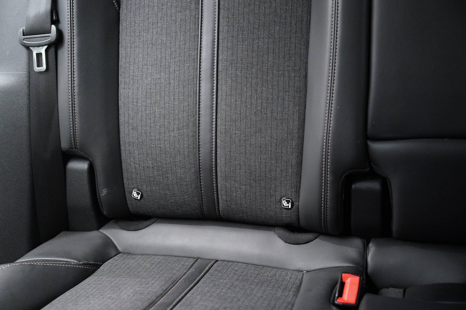 PEUGEOT 3008 - Foto 26