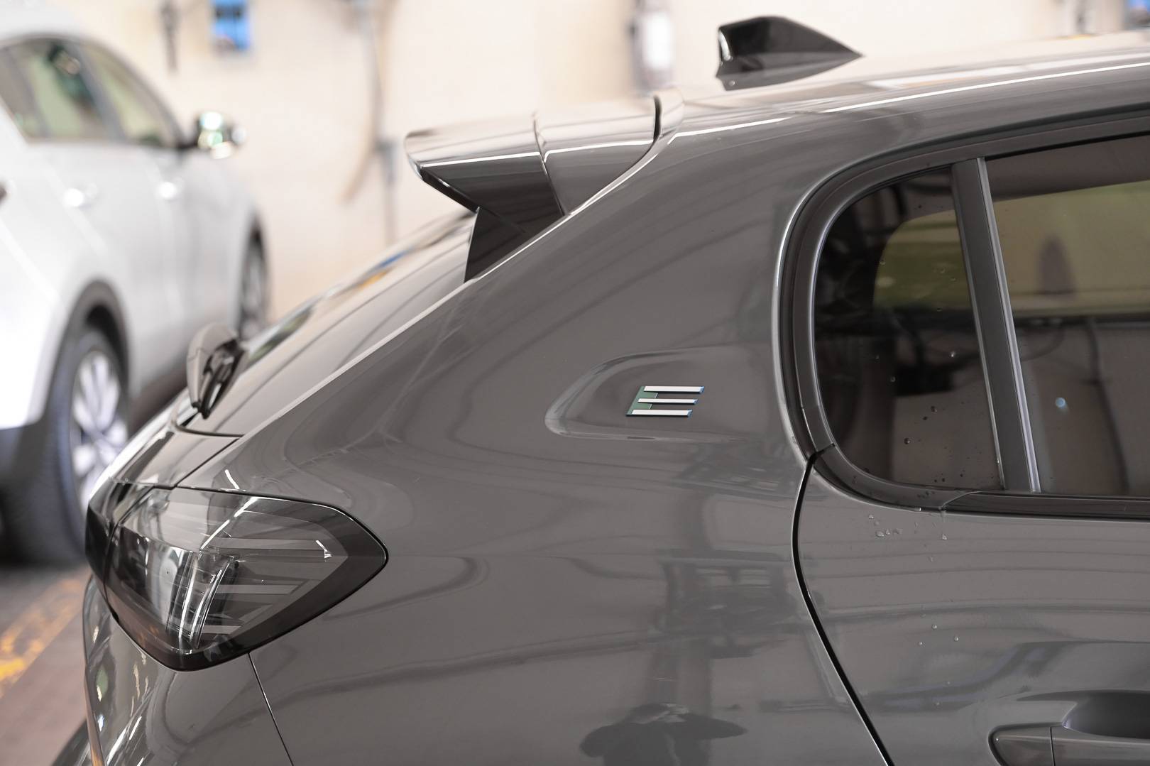 PEUGEOT 208 - Foto 6