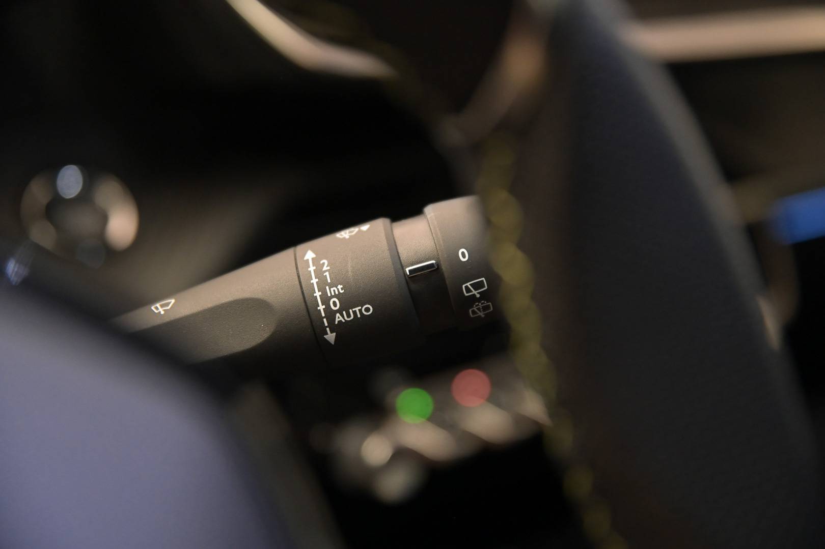 PEUGEOT 208 - Foto 17