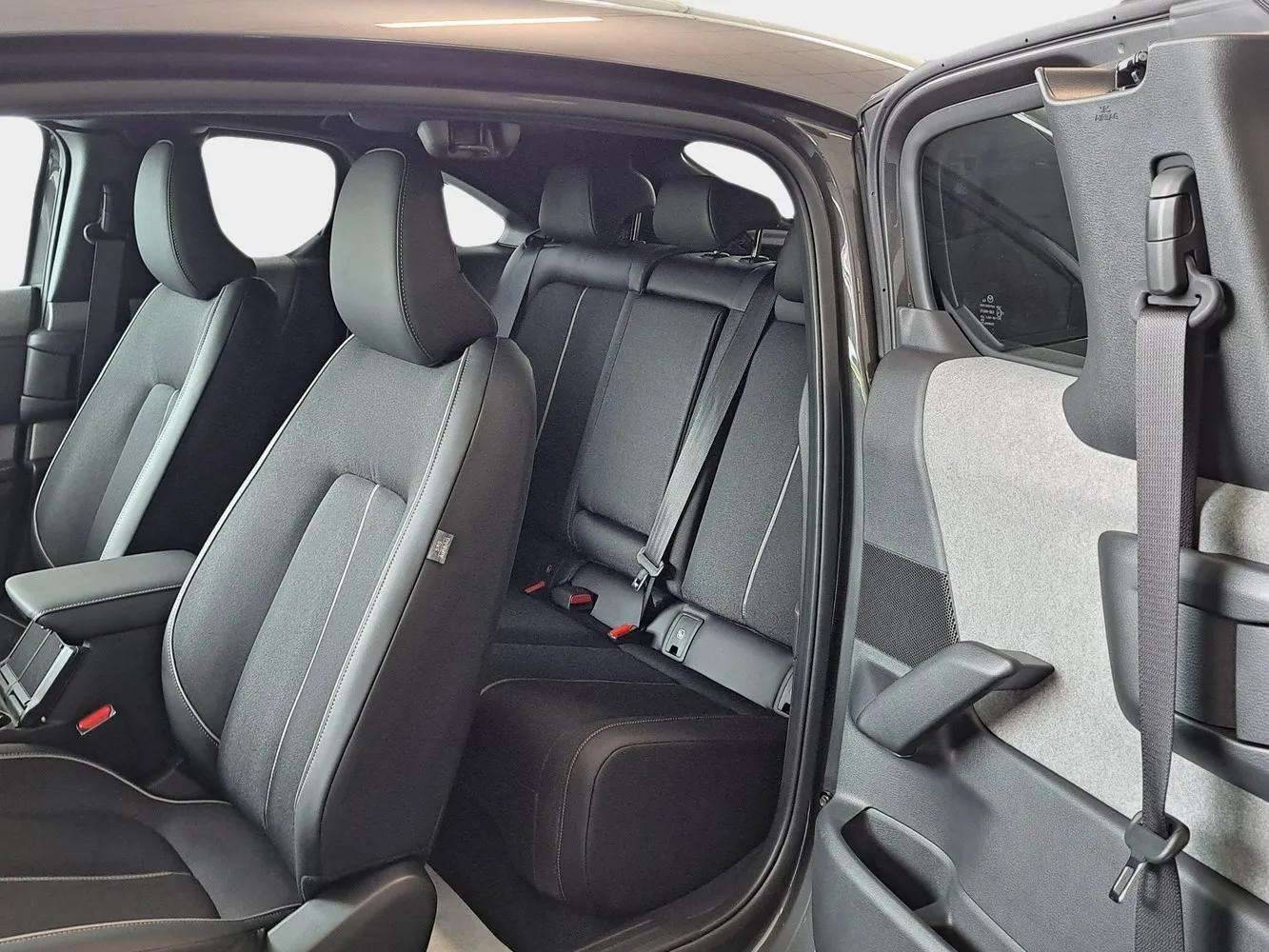 MAZDA MX-30 - Foto 18