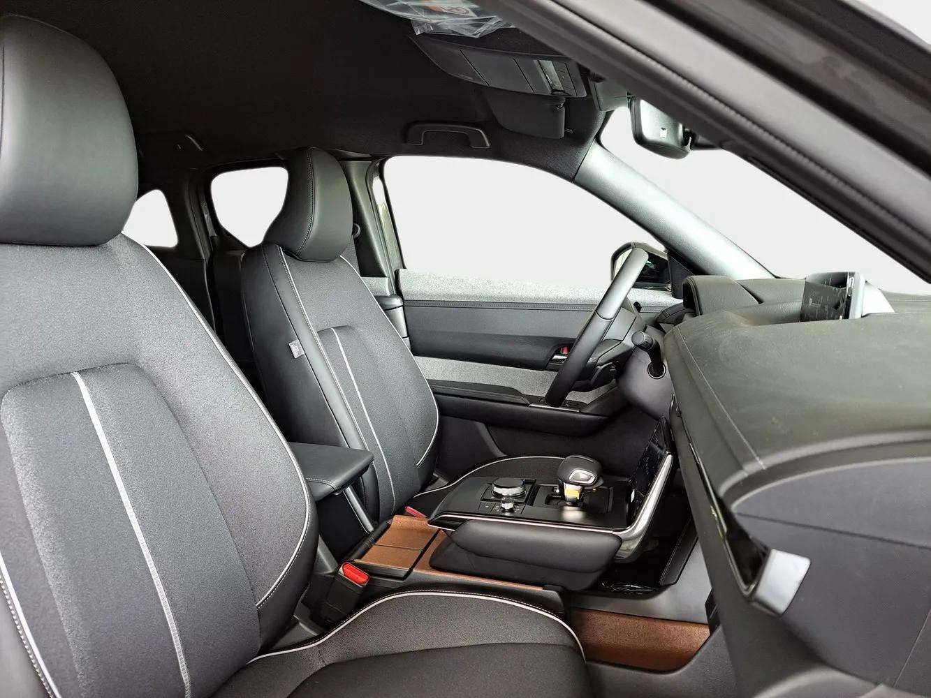 MAZDA MX-30 - Foto 21