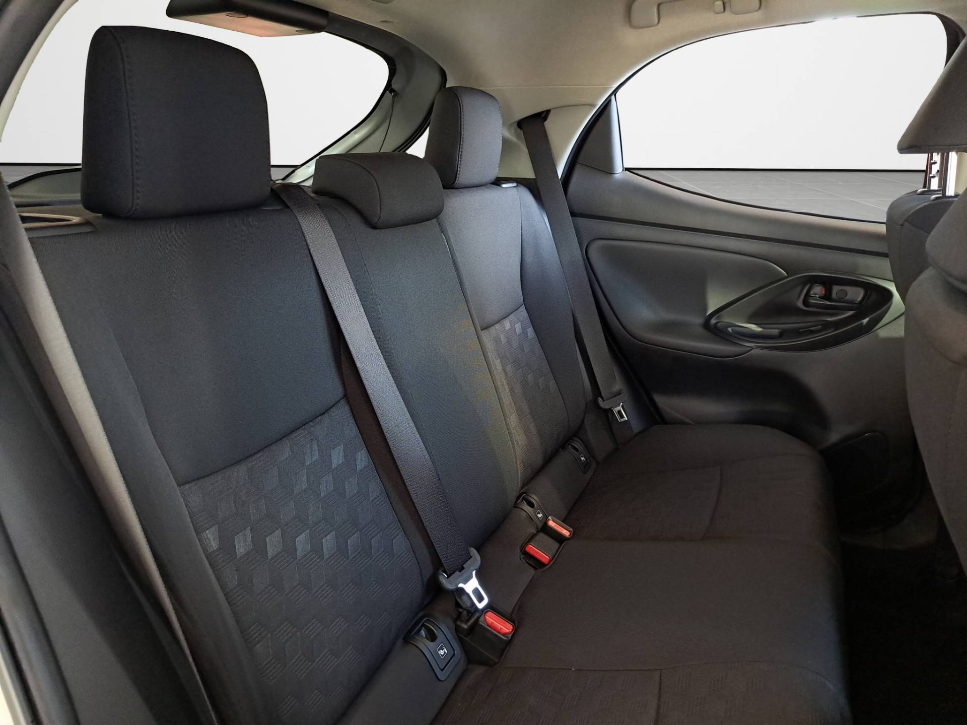 MAZDA Mazda2 - Foto 17