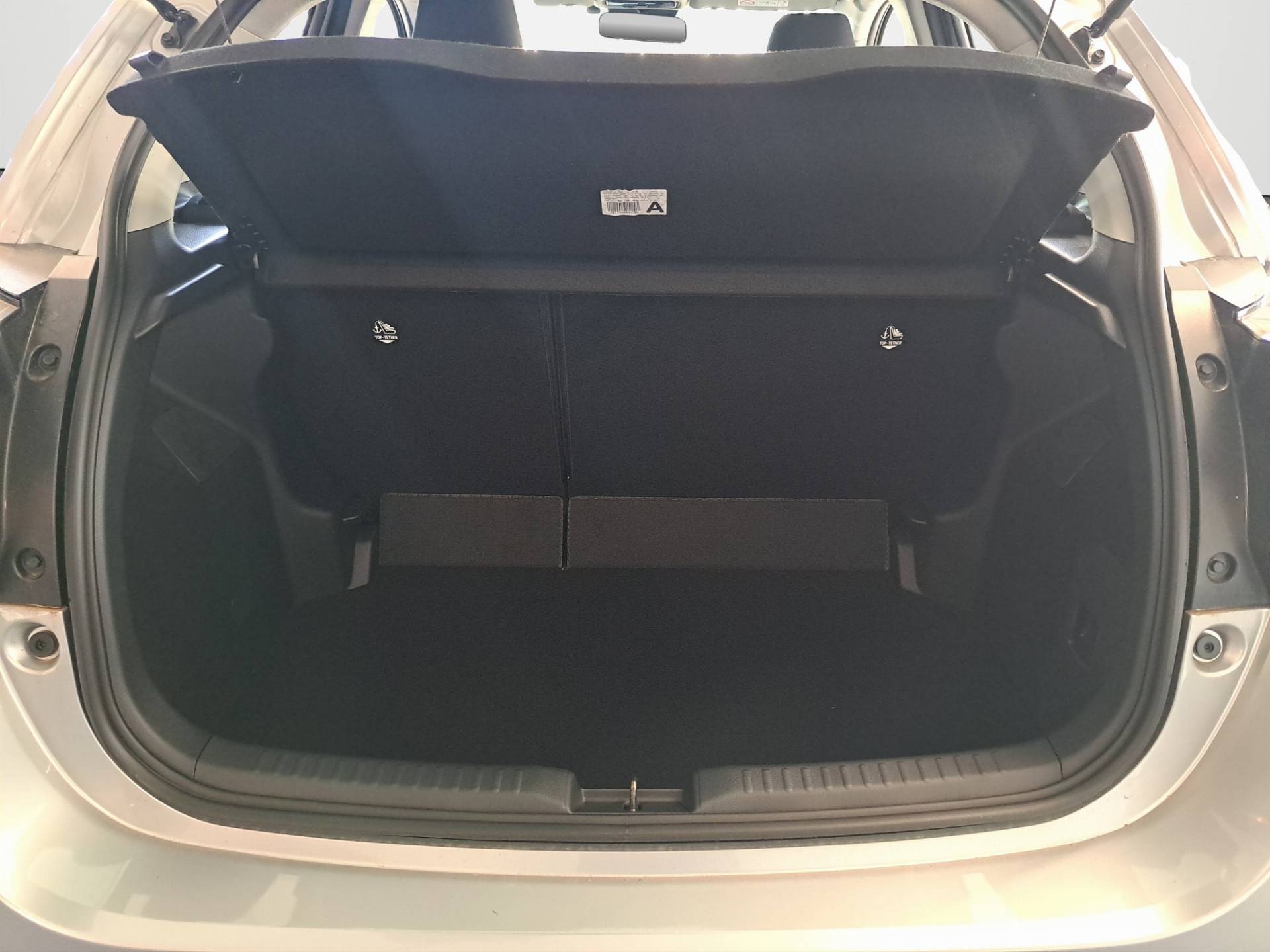 MAZDA Mazda2 - Foto 18