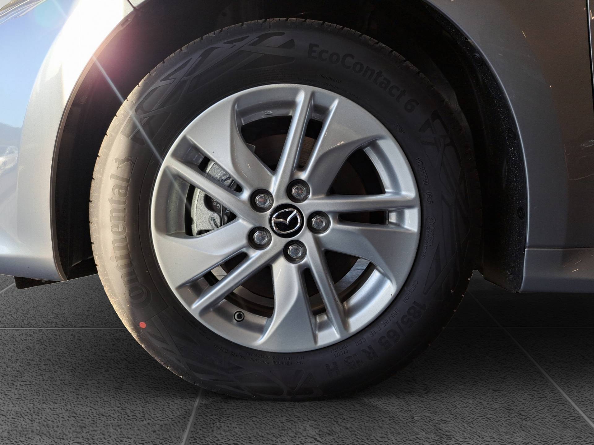 MAZDA Mazda2 - Foto 19