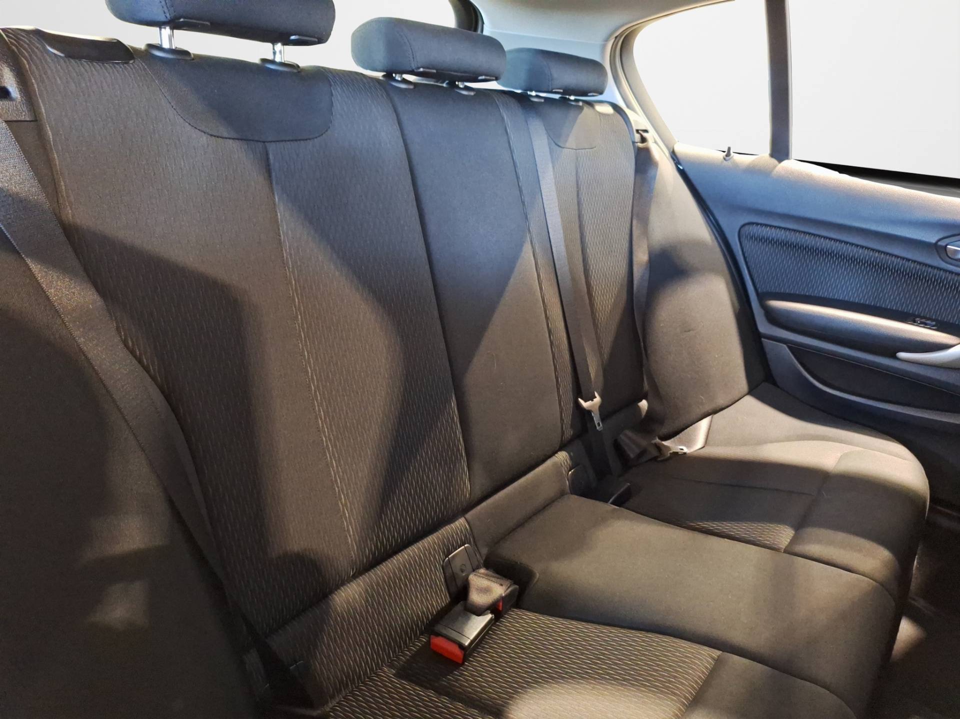 BMW Serie 1 - Foto 17