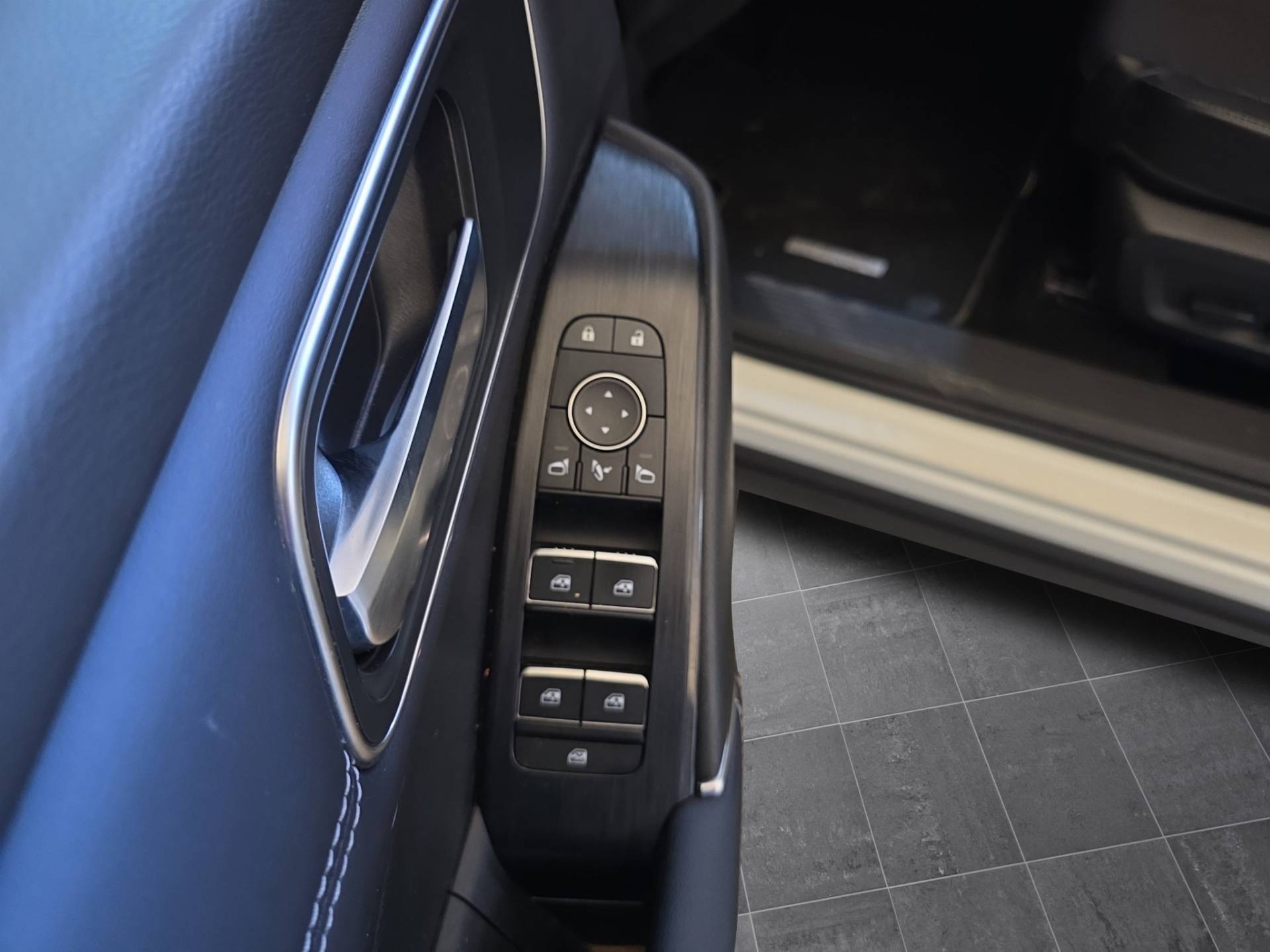 NISSAN Qashqai - Foto 8