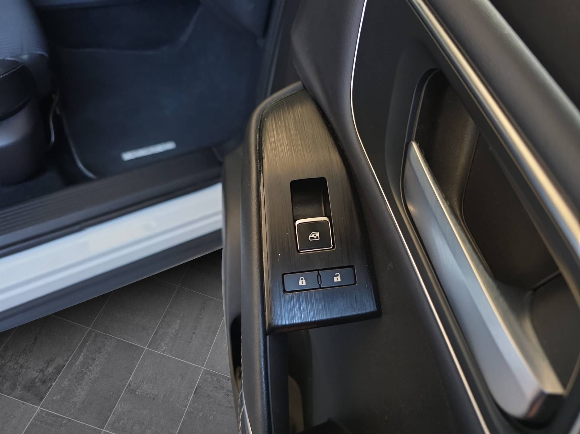 NISSAN Qashqai - Foto 16