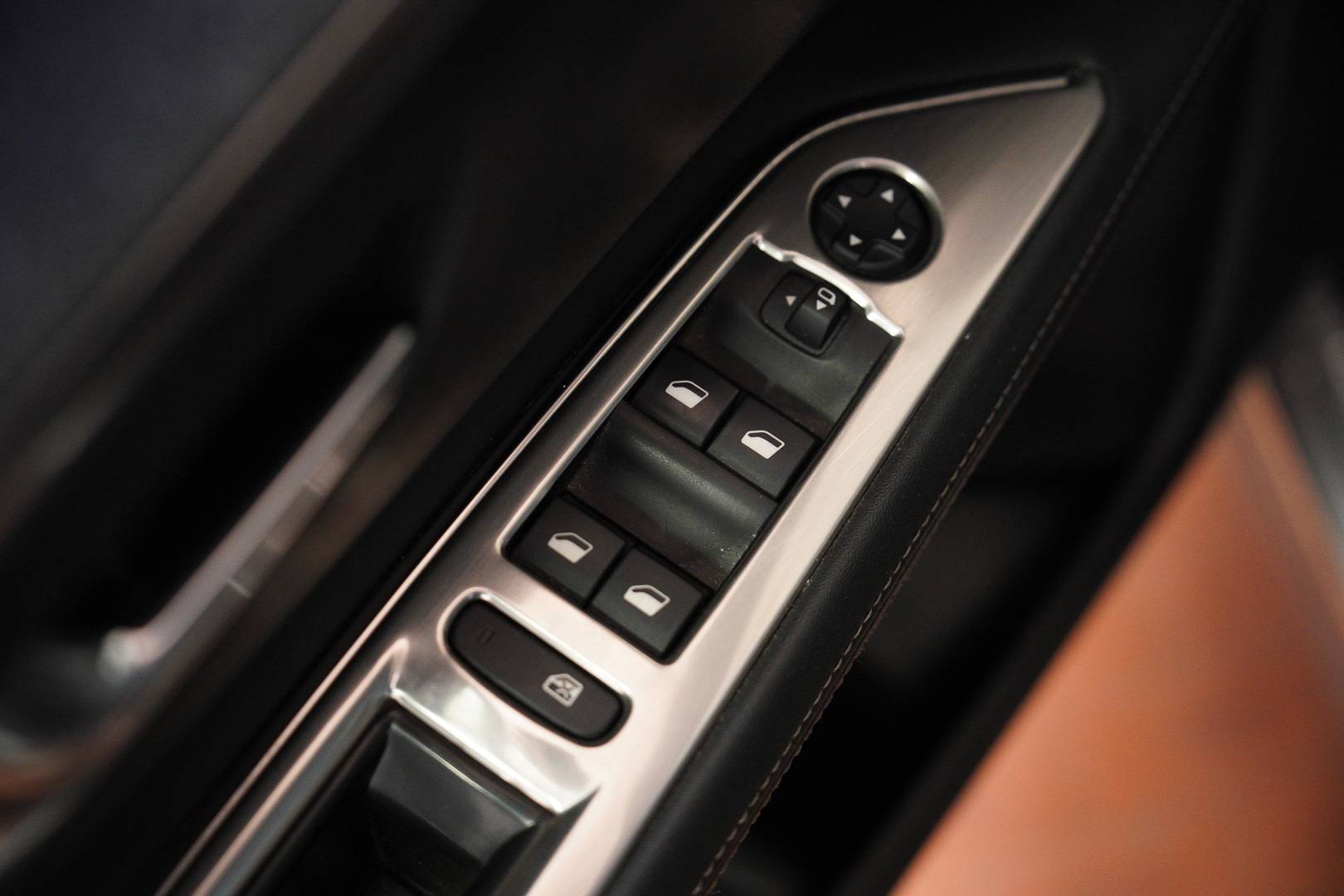 PEUGEOT 3008 - Foto 9