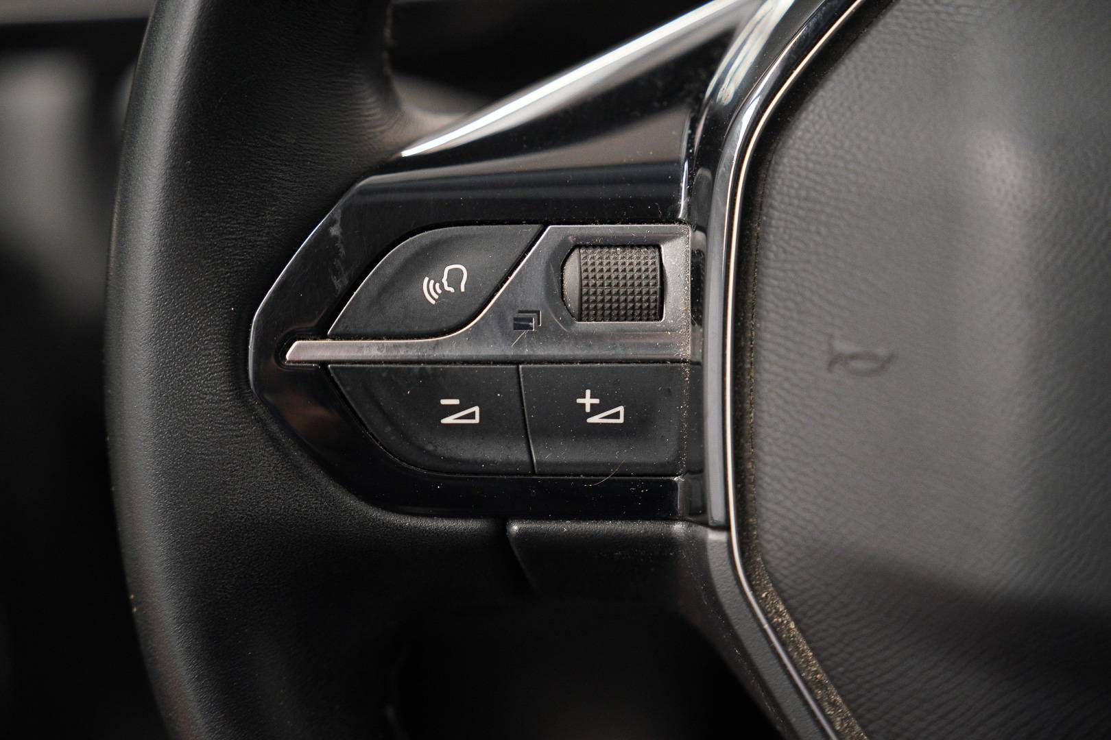 PEUGEOT 3008 - Foto 11