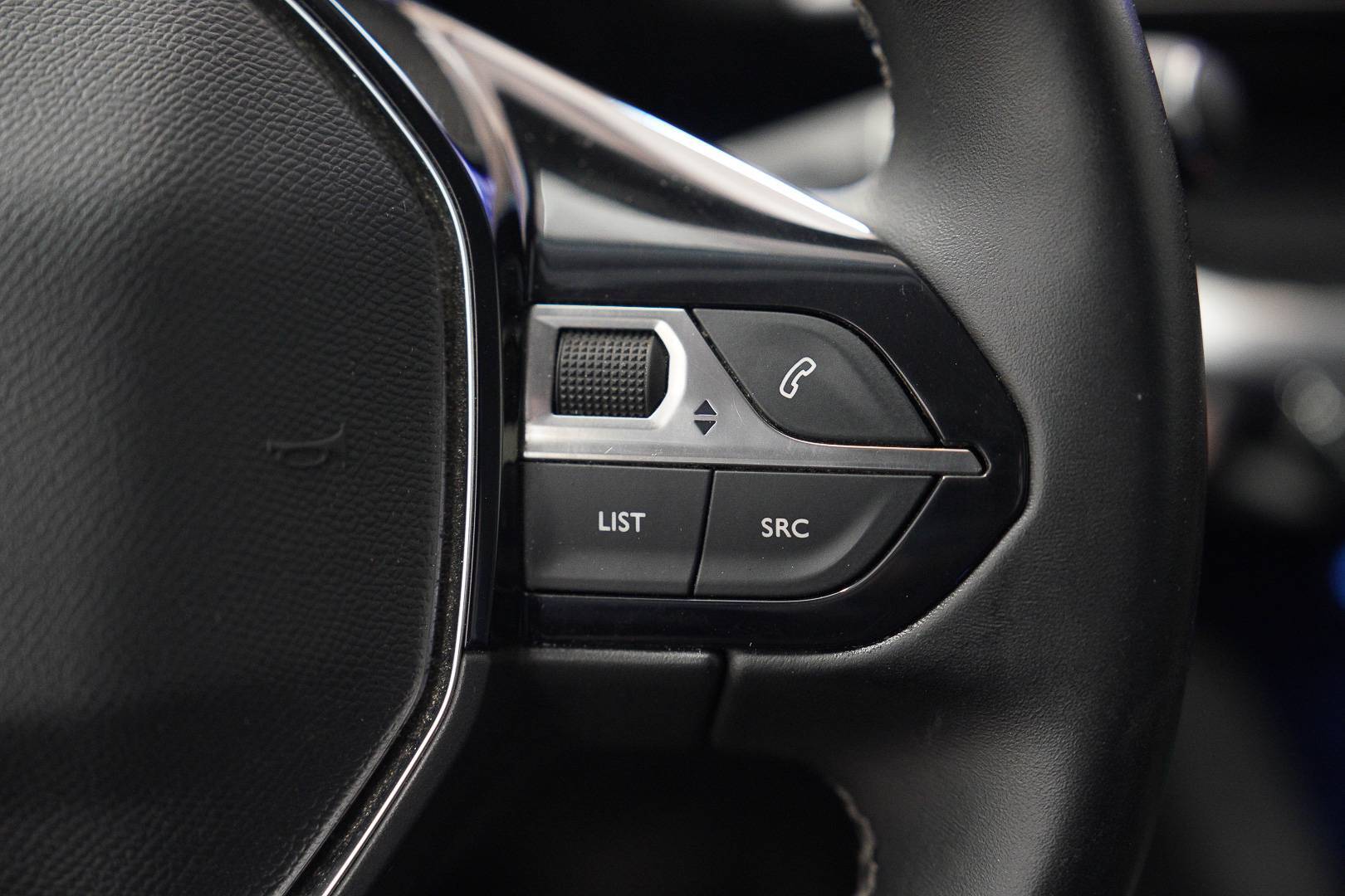 PEUGEOT 3008 - Foto 12