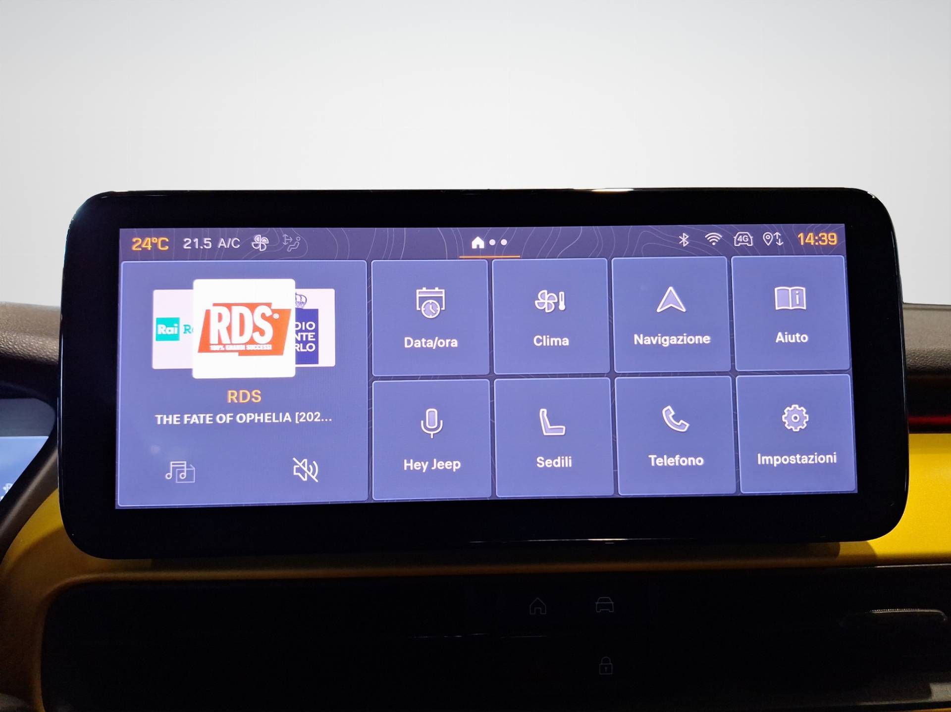 JEEP Avenger - Foto 14